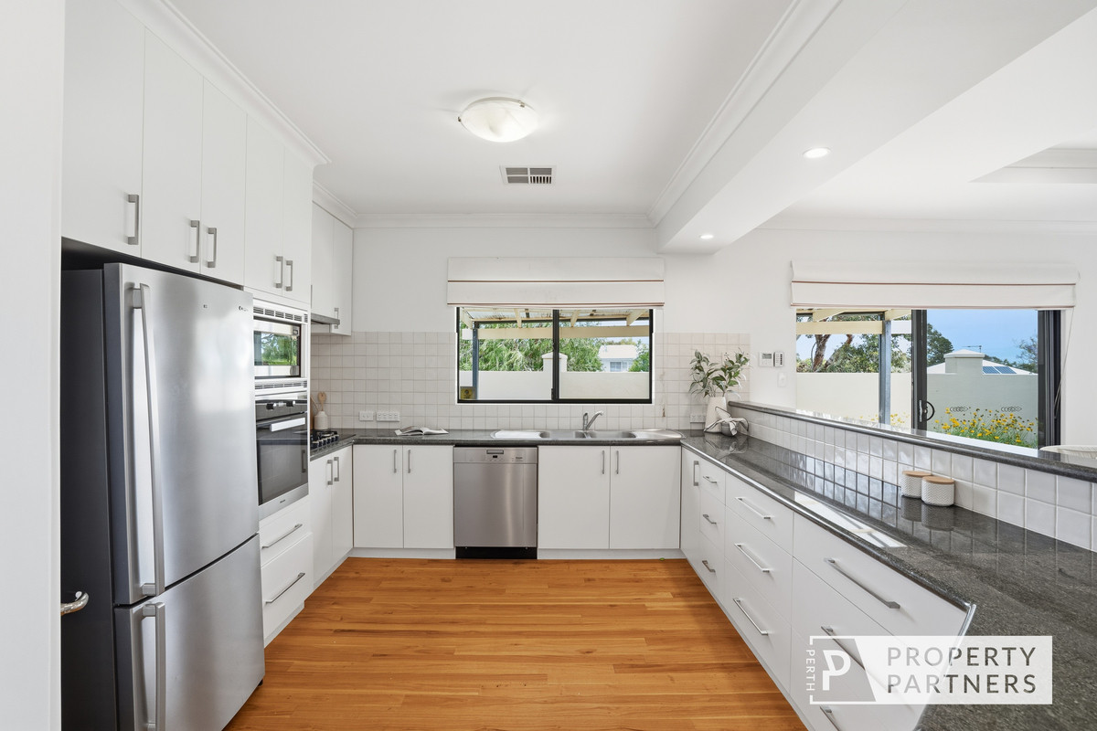 20 Norbury Crescent, City Beach, WA 6015 - Image 8