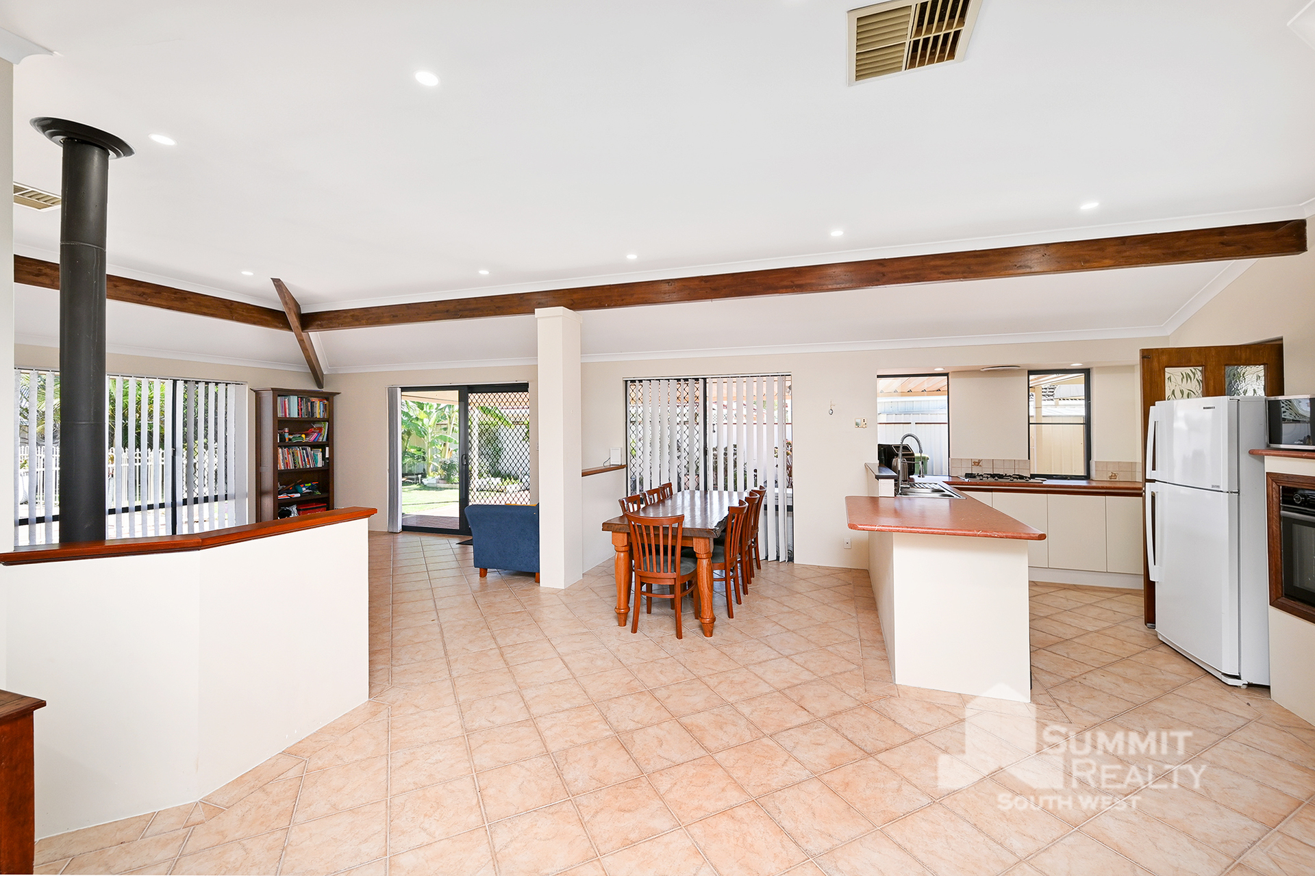 4-bedroom house at 11 SUNDEW TRAIL, Glen Iris WA 6230, Bunbury, Western Australia
