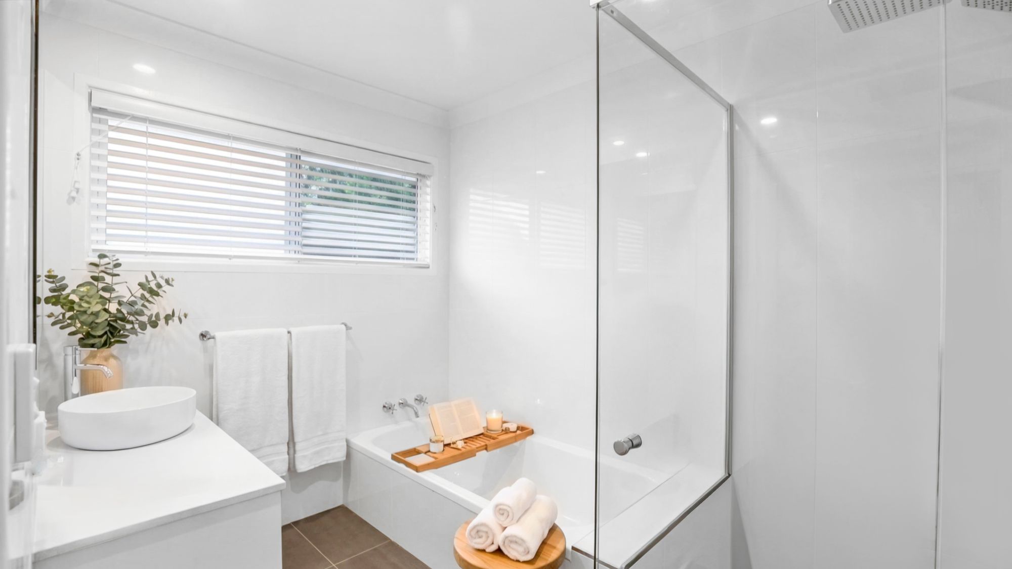 19 WILLOWIE CRESCENT, Eagleby QLD 4207 - Image 10