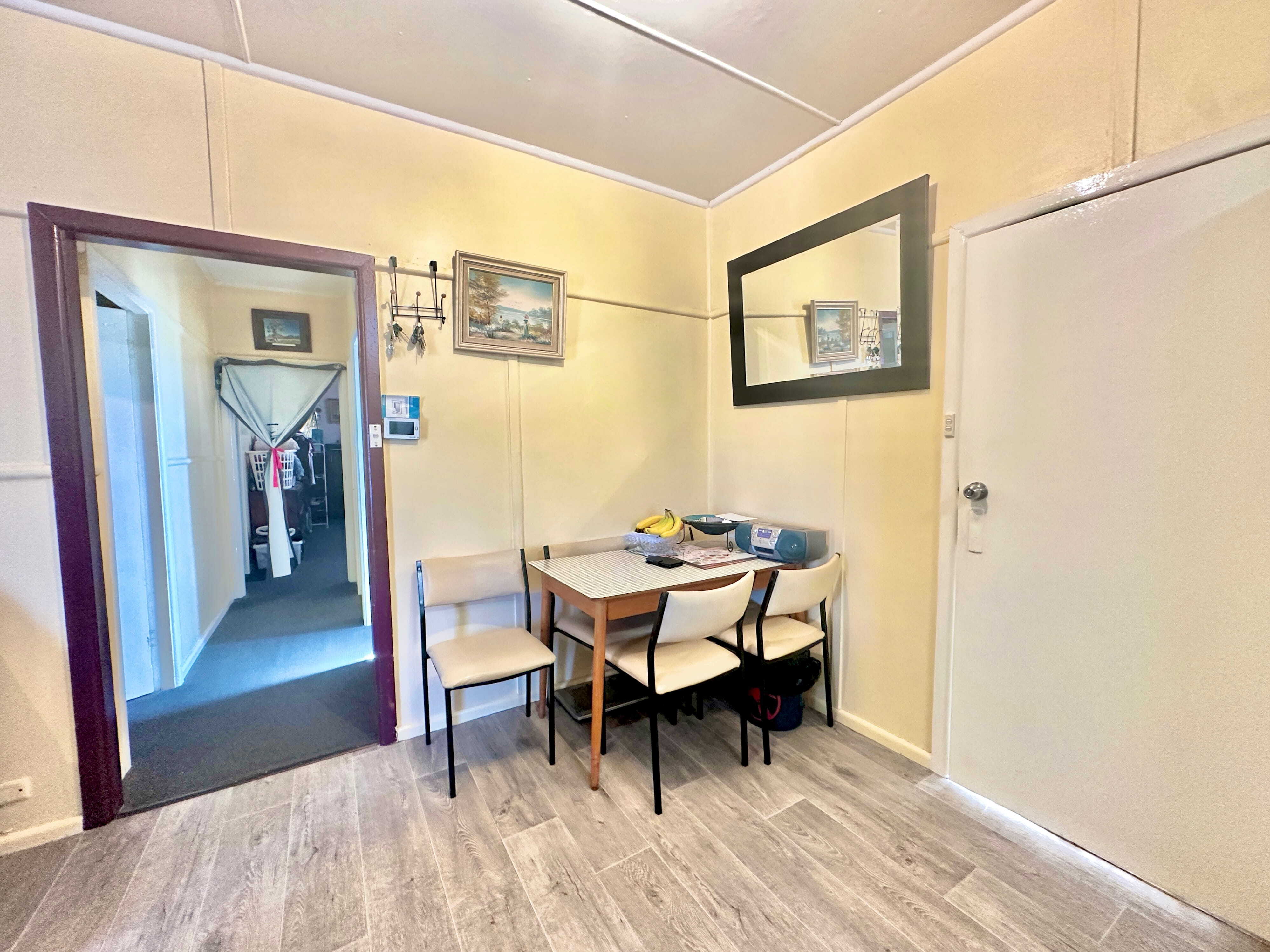 5 Alldis Street, Condobolin, NSW 2877 - Image 4