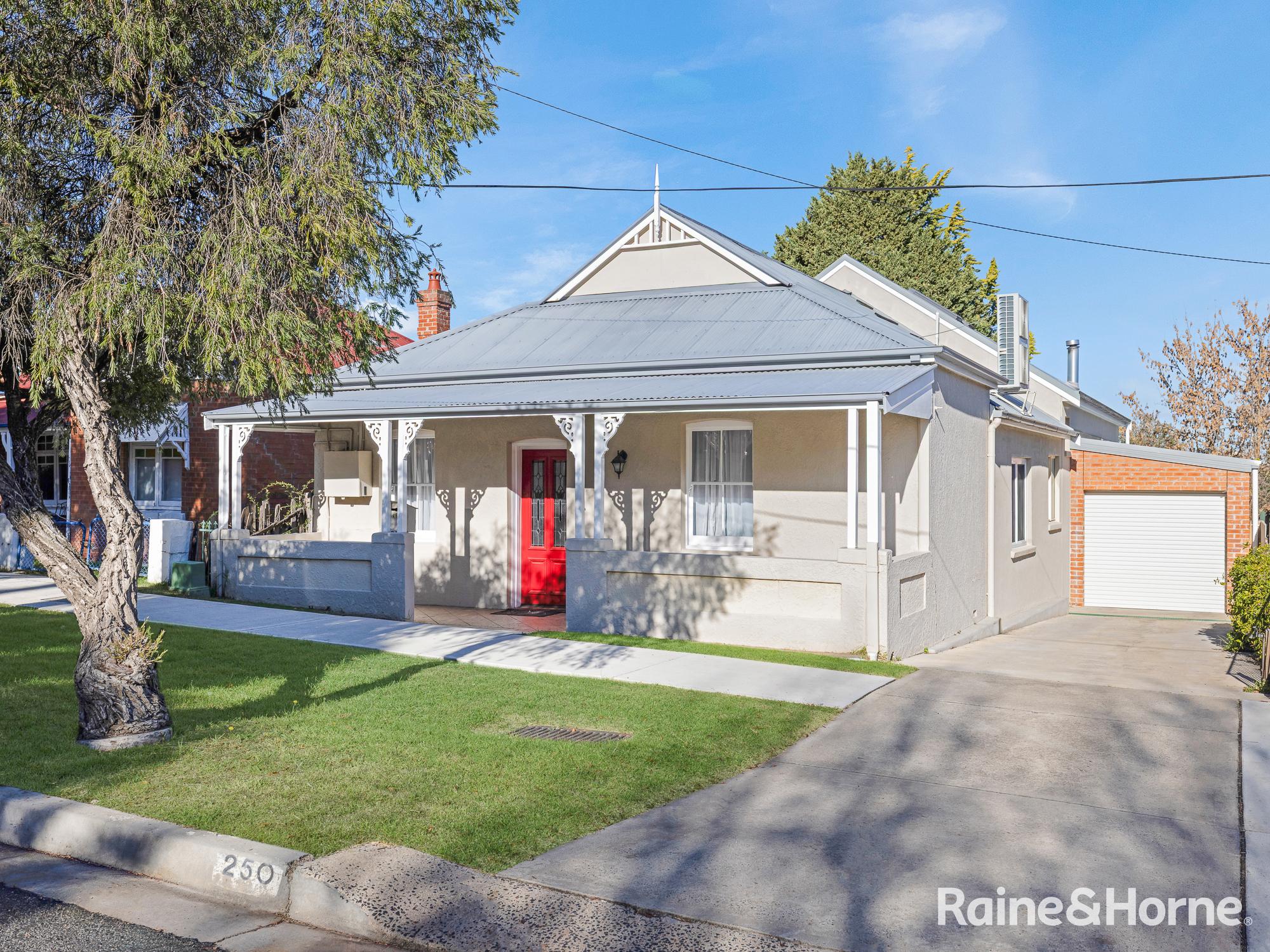 250 Peel Street, Bathurst, NSW 2795 - Image 10