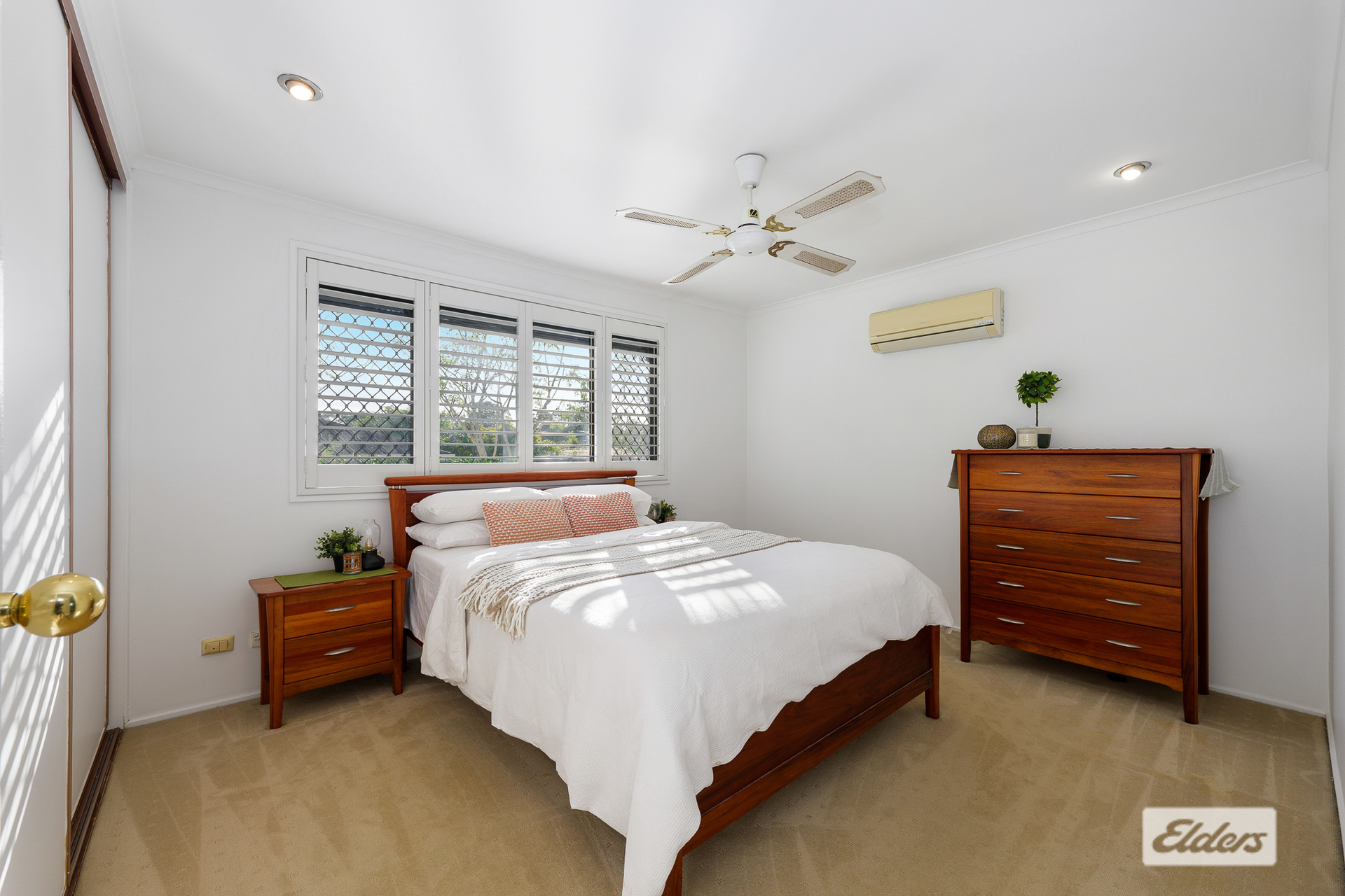 3-bedroom house at 92 Springfield Crescent, Daisy Hill QLD 4127, Logan, Queensland