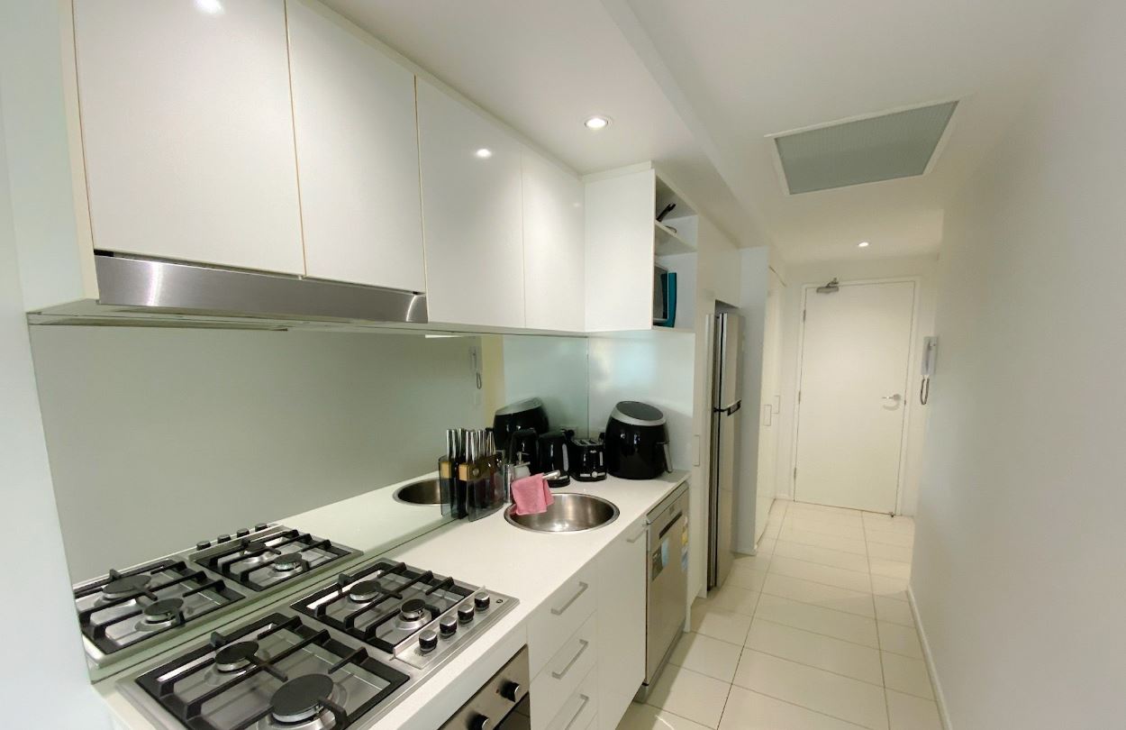 204/2 East Quay Drive, Biggera Waters, QLD 4216 - Image 2
