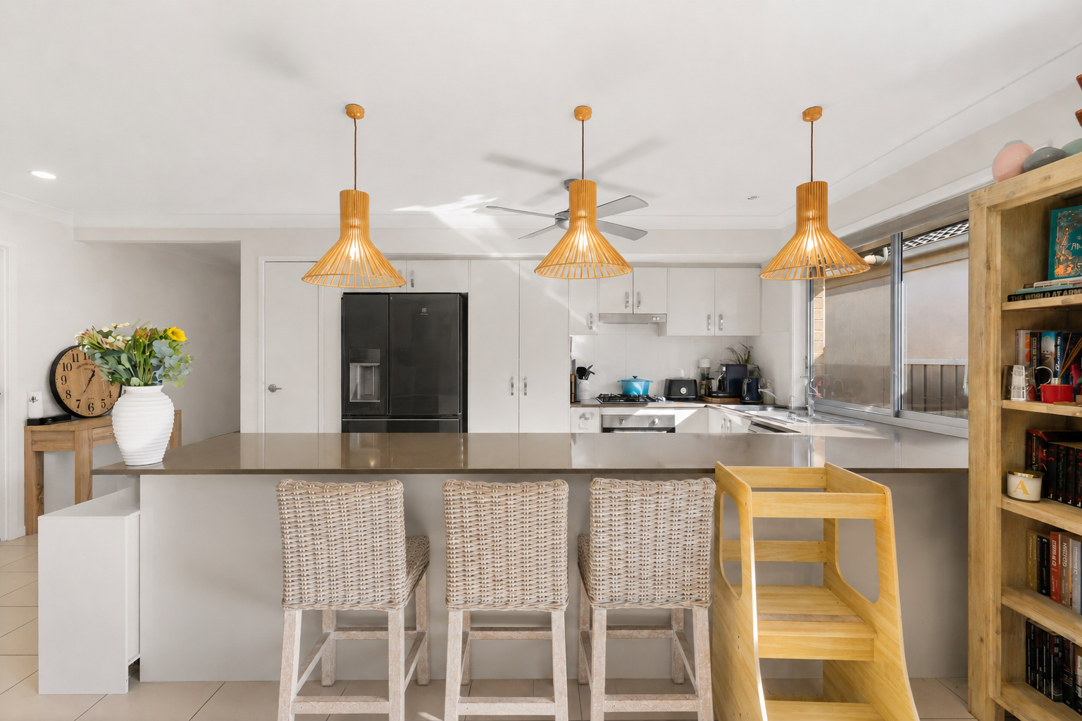 16 BLAXLAND ROAD, Urraween QLD 4655 - Image 3