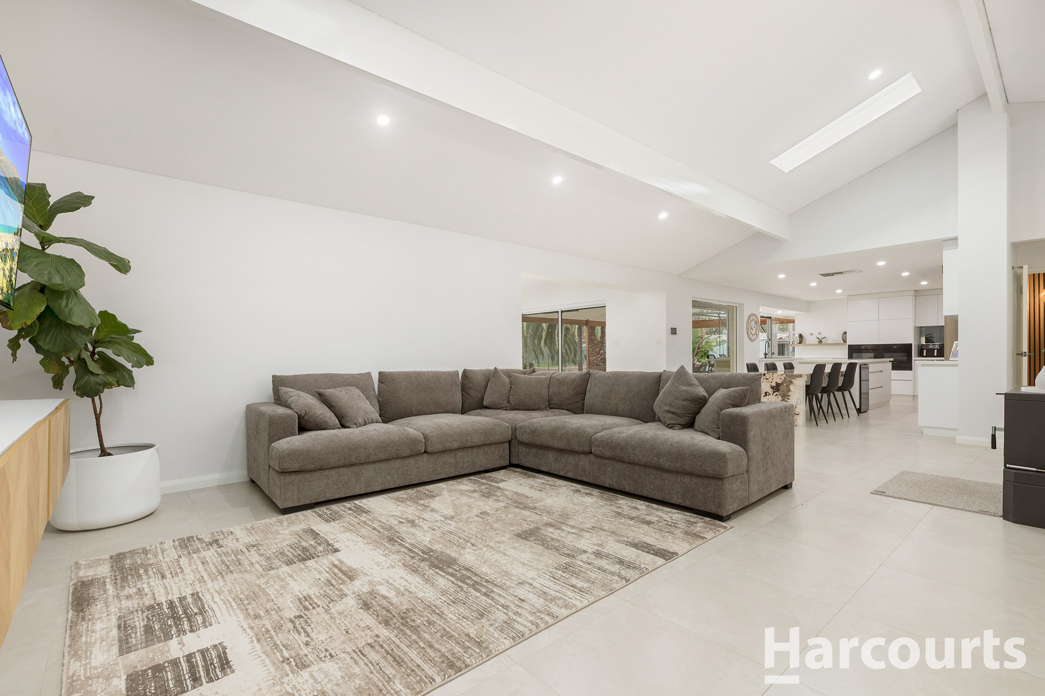 5-bedroom house at 23 Flinders Close, Barragup WA 6209, Murray, Western Australia
