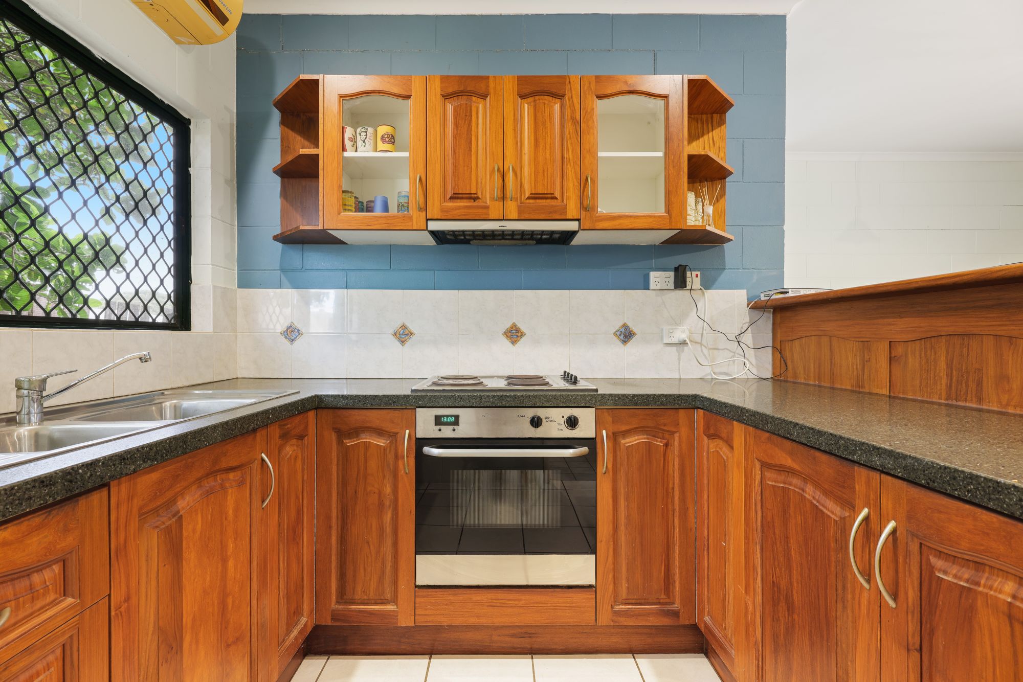 6 Yates Court, White Rock, Qld, 4306 - Image 7