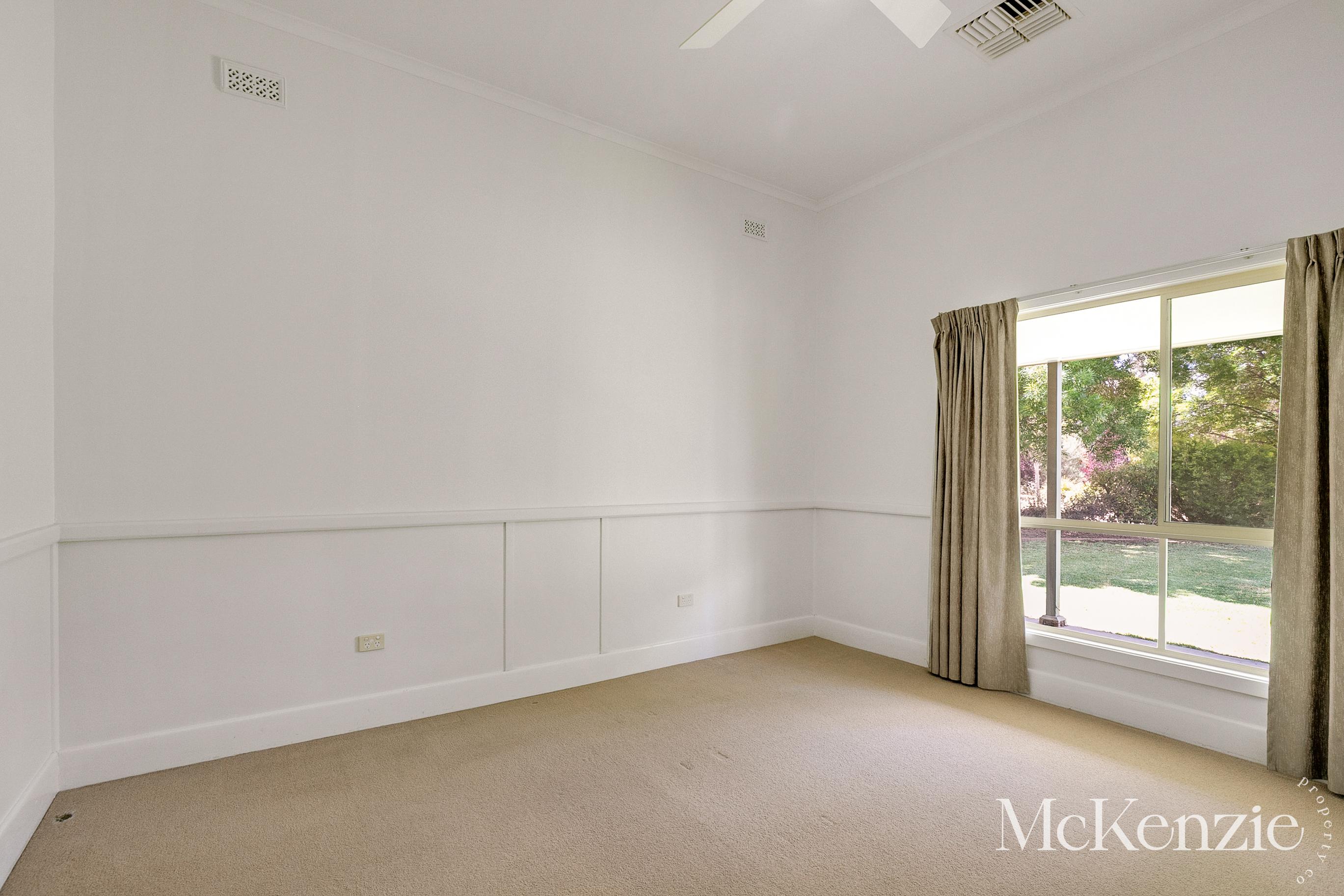 6-bedroom house at 23 Falcon Street, Renmark North, SA 5341, Renmark Paringa, South Australia