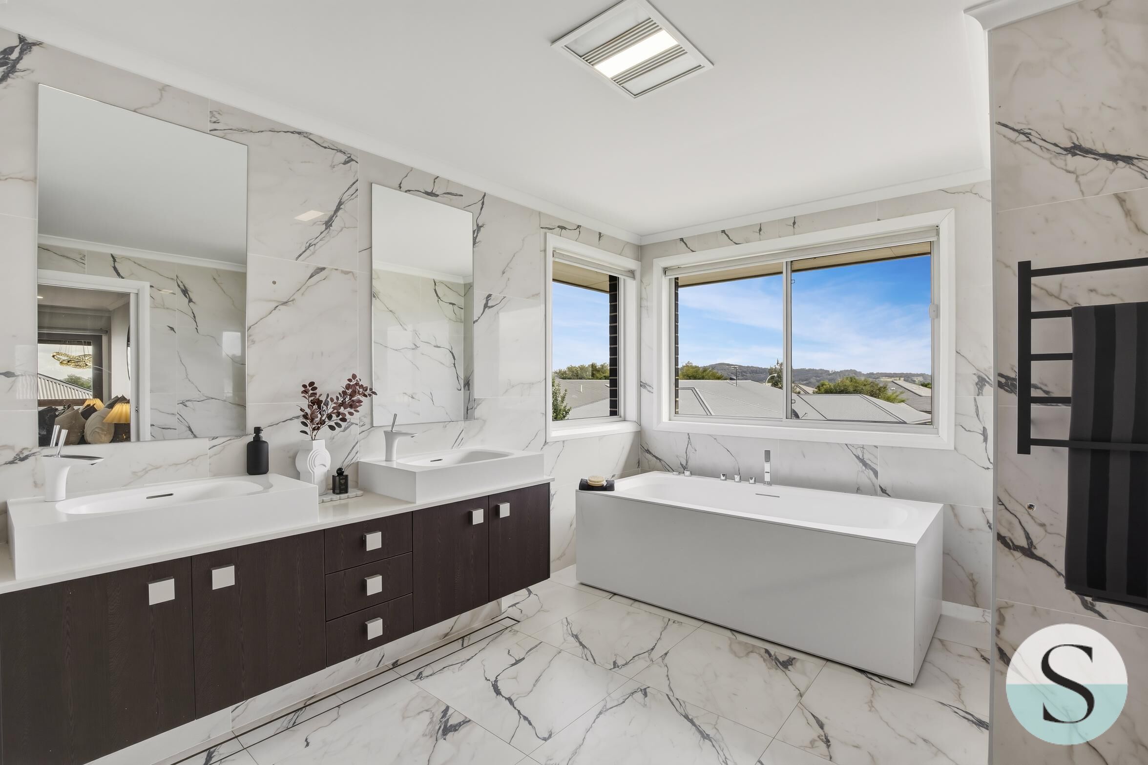 5-bedroom house at 103 AWABAKAL DRIVE, Fletcher NSW 2287, Newcastle, New South Wales