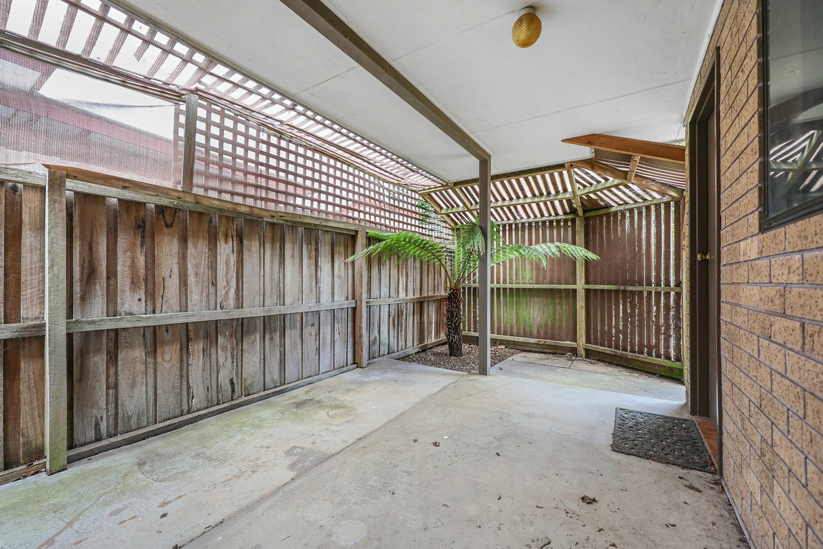 10 Strachan Street, Hamilton, VIC 3300 - Image 8