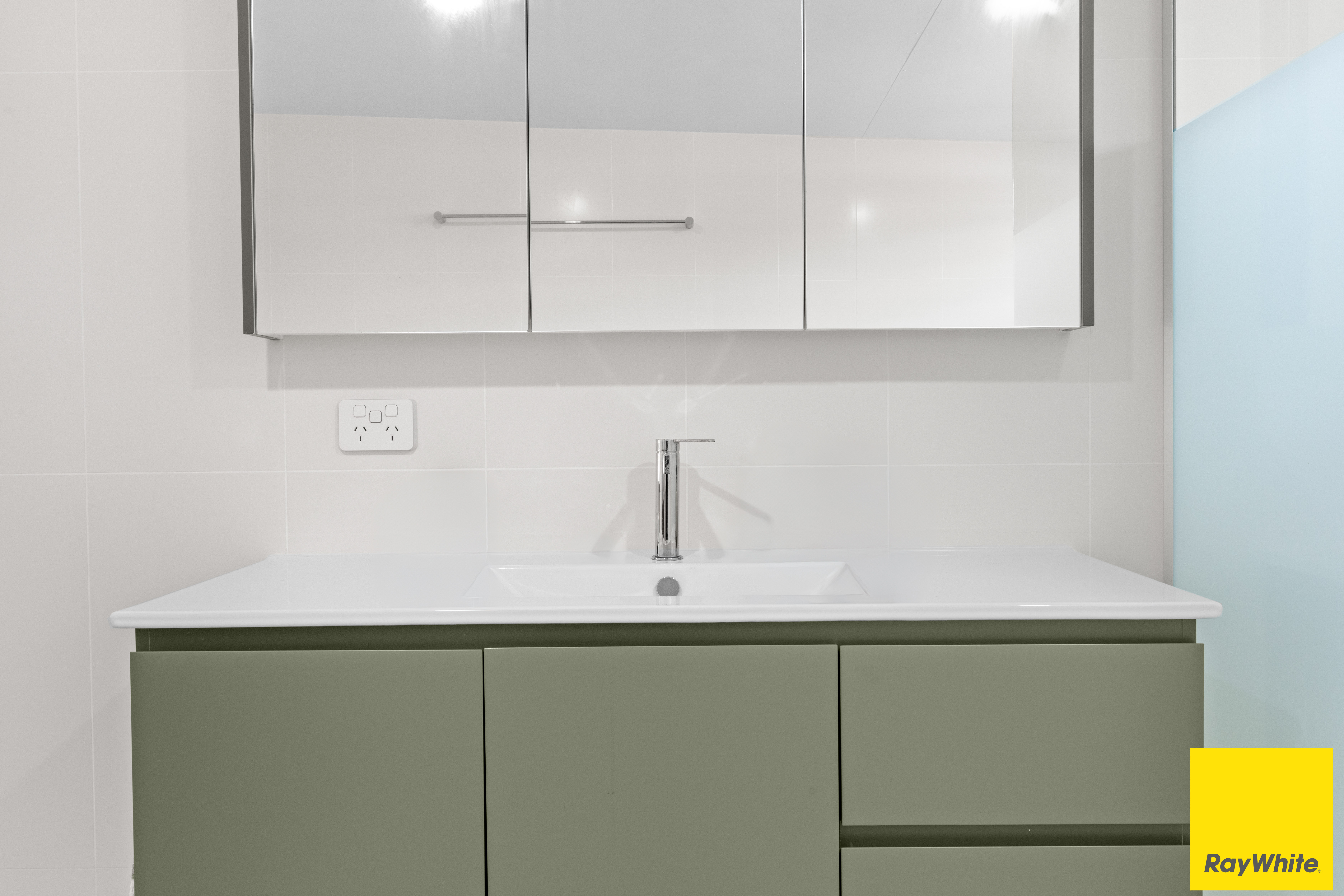 3-bedroom house at 28 Esplanade, Coconuts, Qld, 4860, Cassowary Coast, Queensland