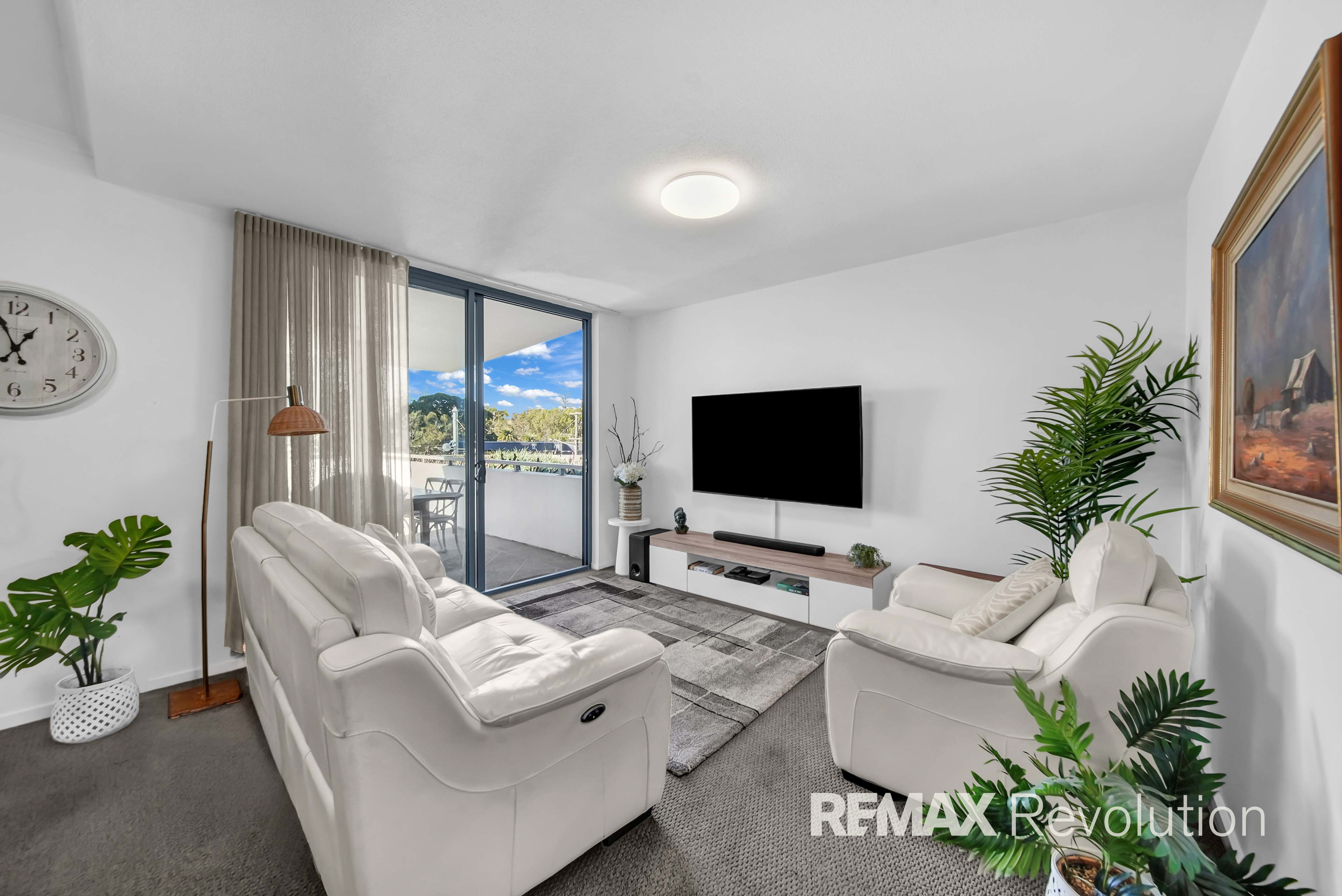 1006 1 OCEAN STREET, BURLEIGH HEADS QLD 4220 - Image 8
