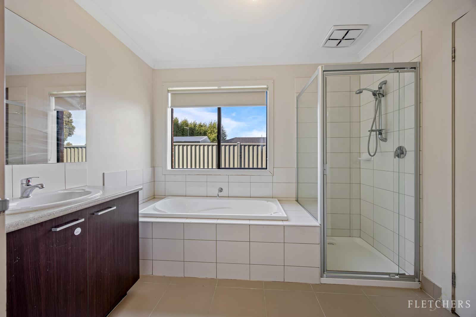 21 JORDAN AVENUE, Delacombe VIC 3356 - Image 5