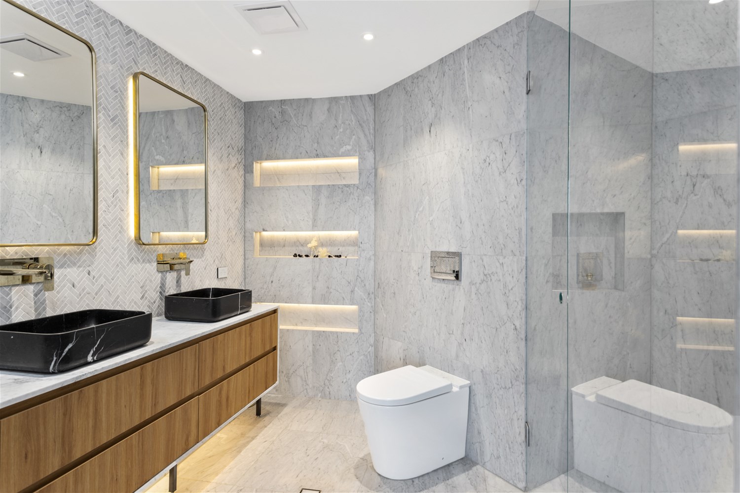 32 MACROSSAN STREET, Brisbane City QLD 4000 - Image 7