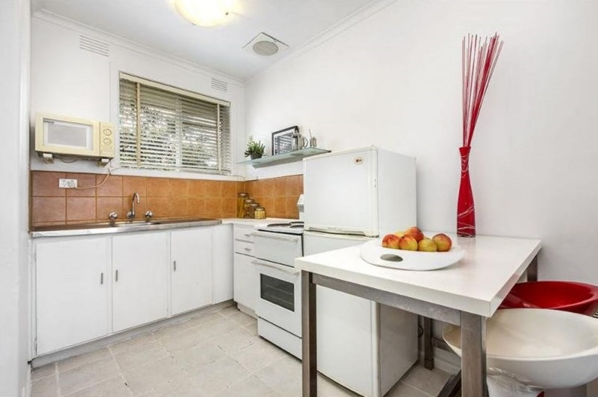 FLAT 24 28 EUMERALLA ROAD, CAULFIELD SOUTH VIC 3162 - Image 3