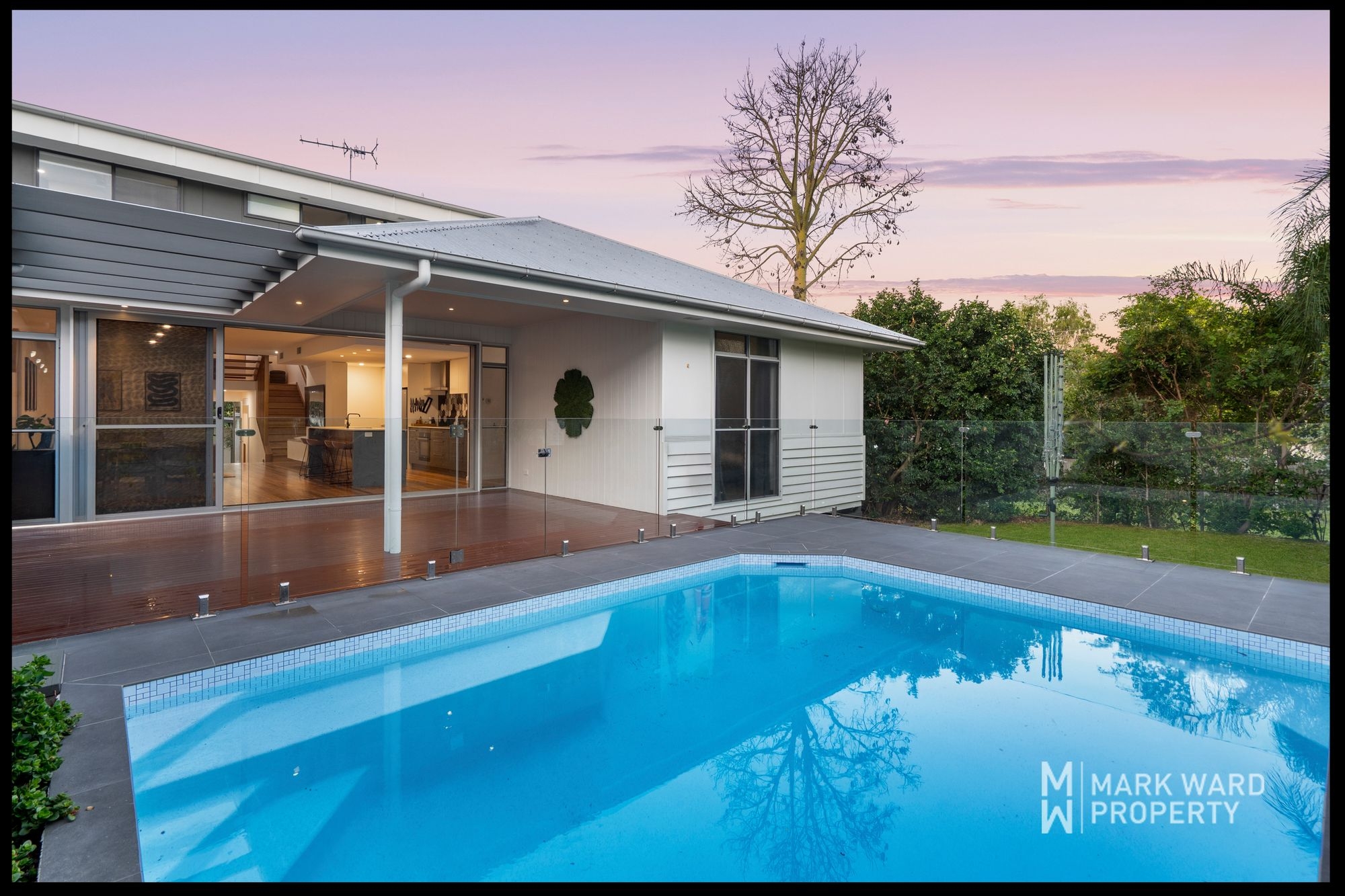 21 ESHER STREET, Tarragindi QLD 4121 - Image 2