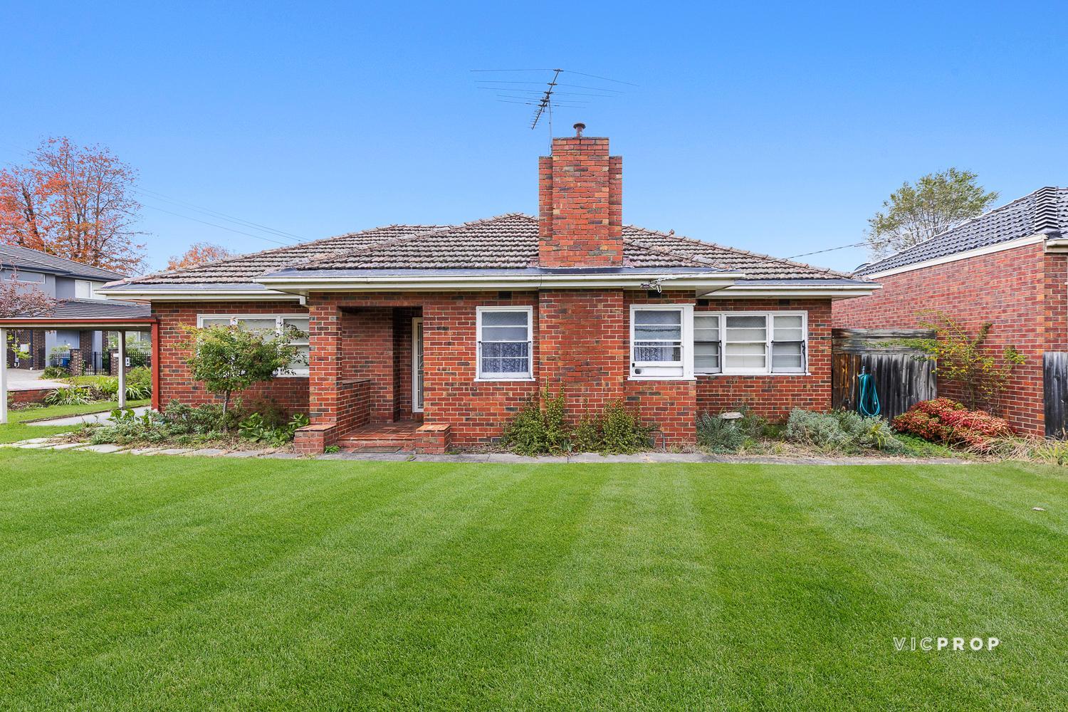 3-bedroom house at 60A Bulleen Road, Balwyn North, VIC 3104, Boroondara, Victoria