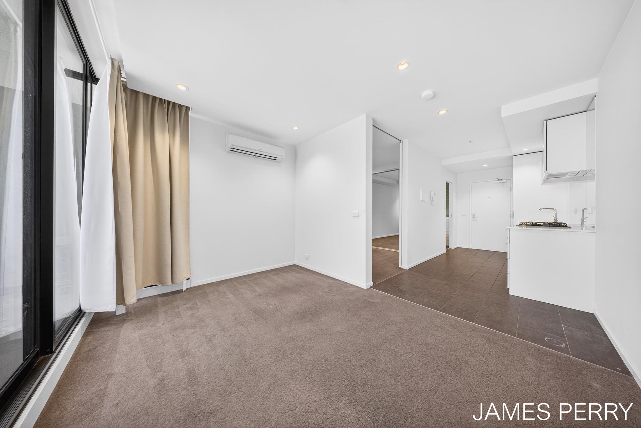111/19-21 Hanover Street, Oakleigh, VIC 3166 - Image 3