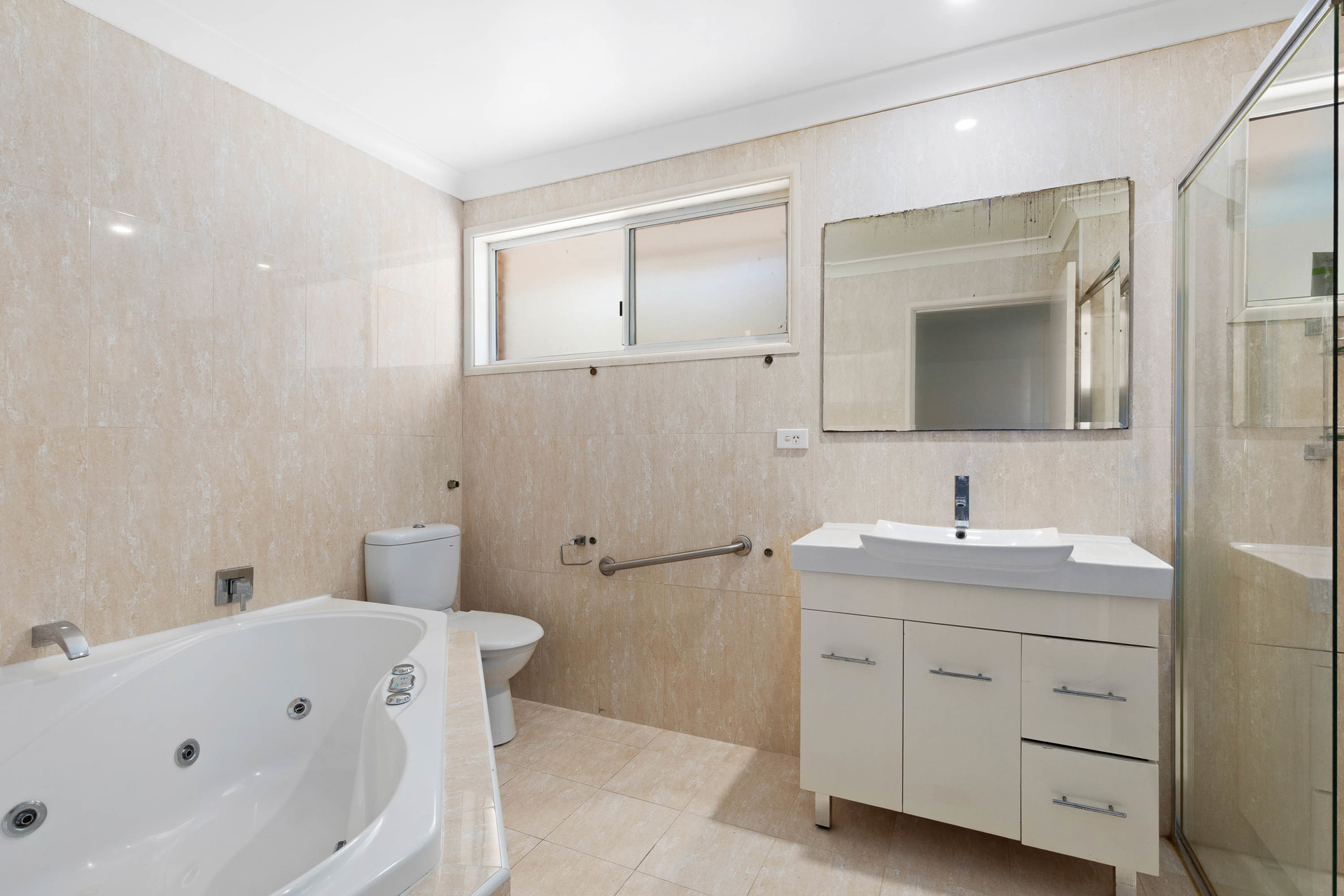 1 West Close, Illawong, NSW 2234 - Image 6