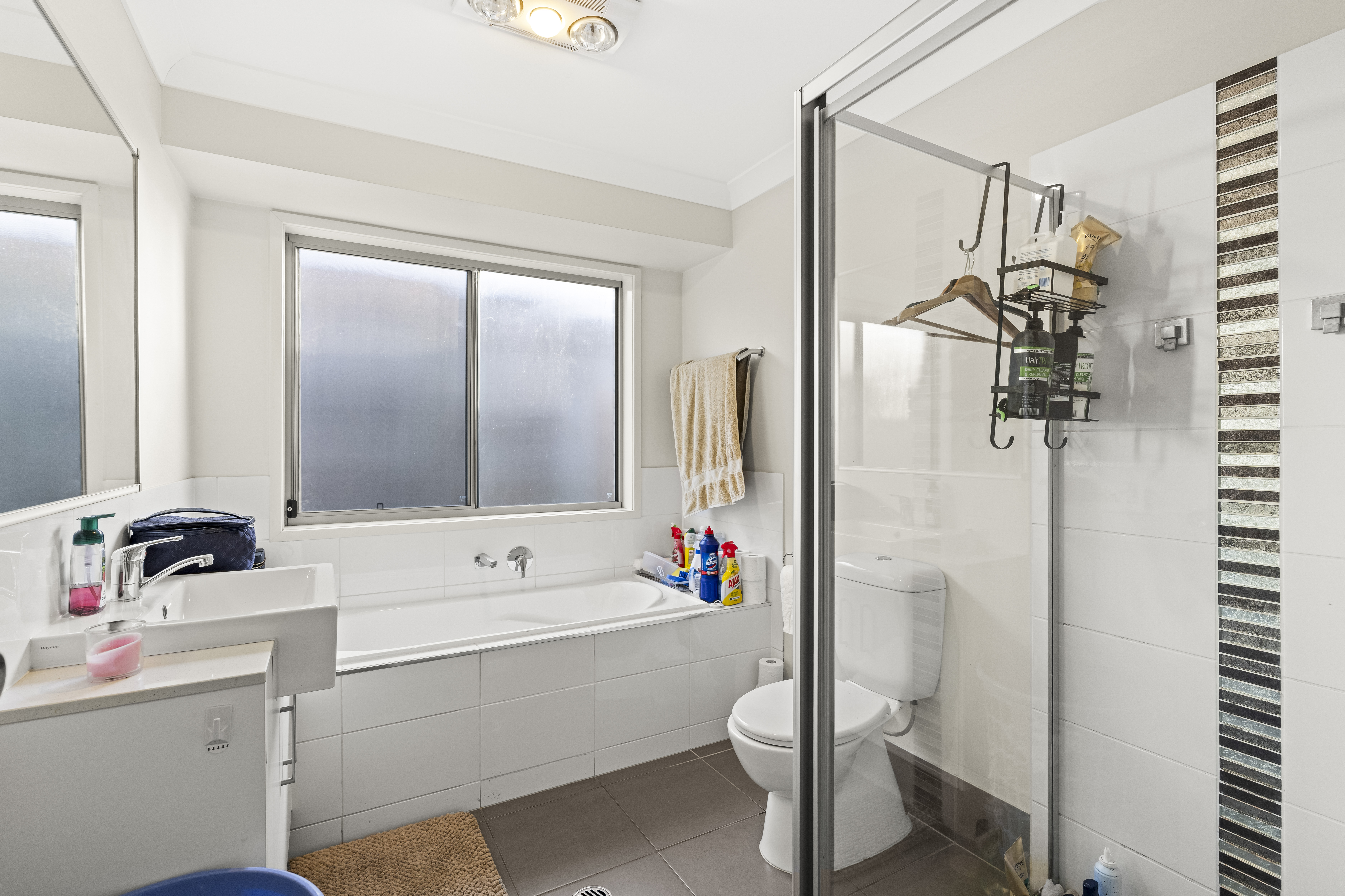 6-bedroom unit at 81 Cambooya Street, Drayton, QLD 4350, Toowoomba, Queensland