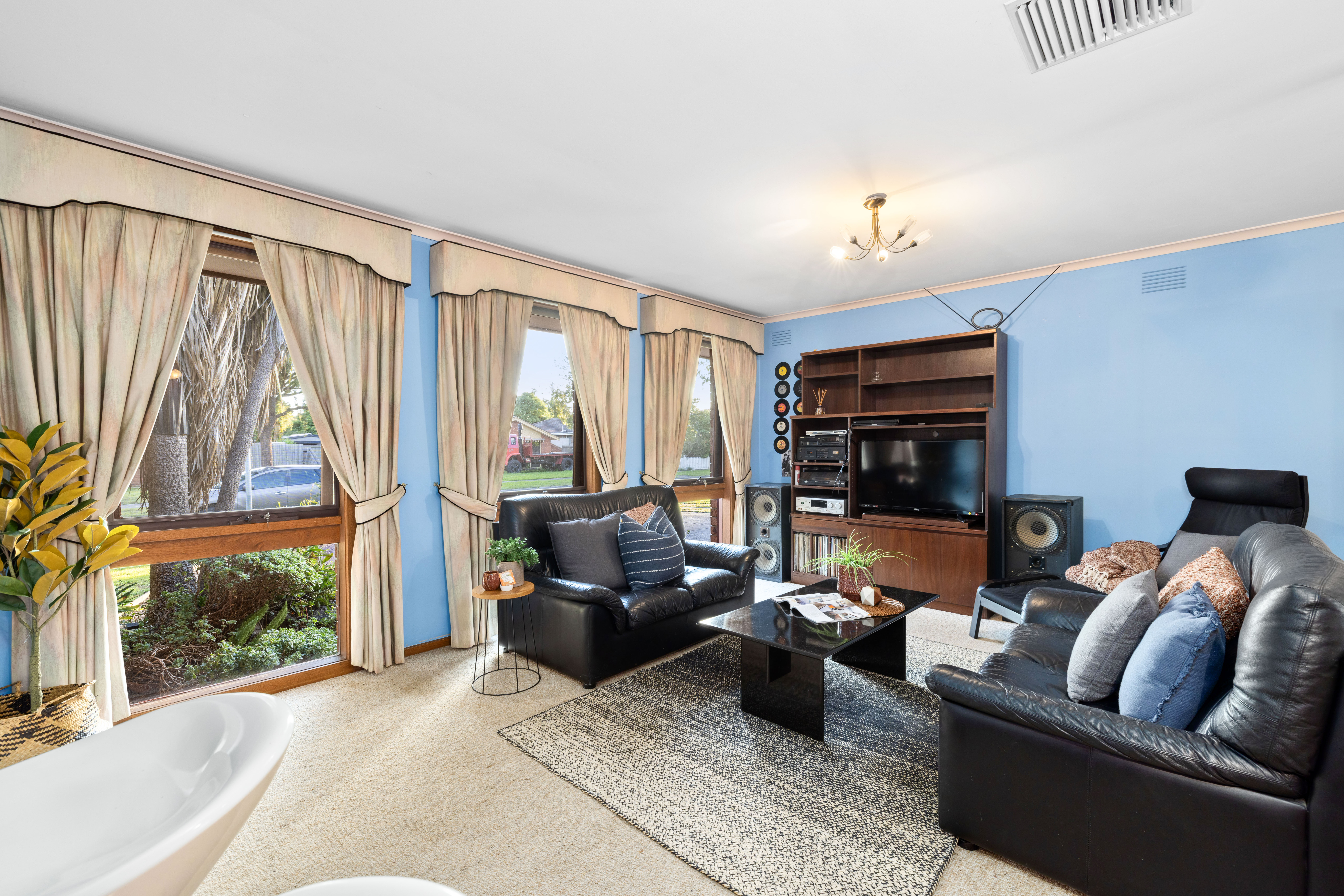 6 Airlie Court, Rowville, Vic, 3178 - Image 3