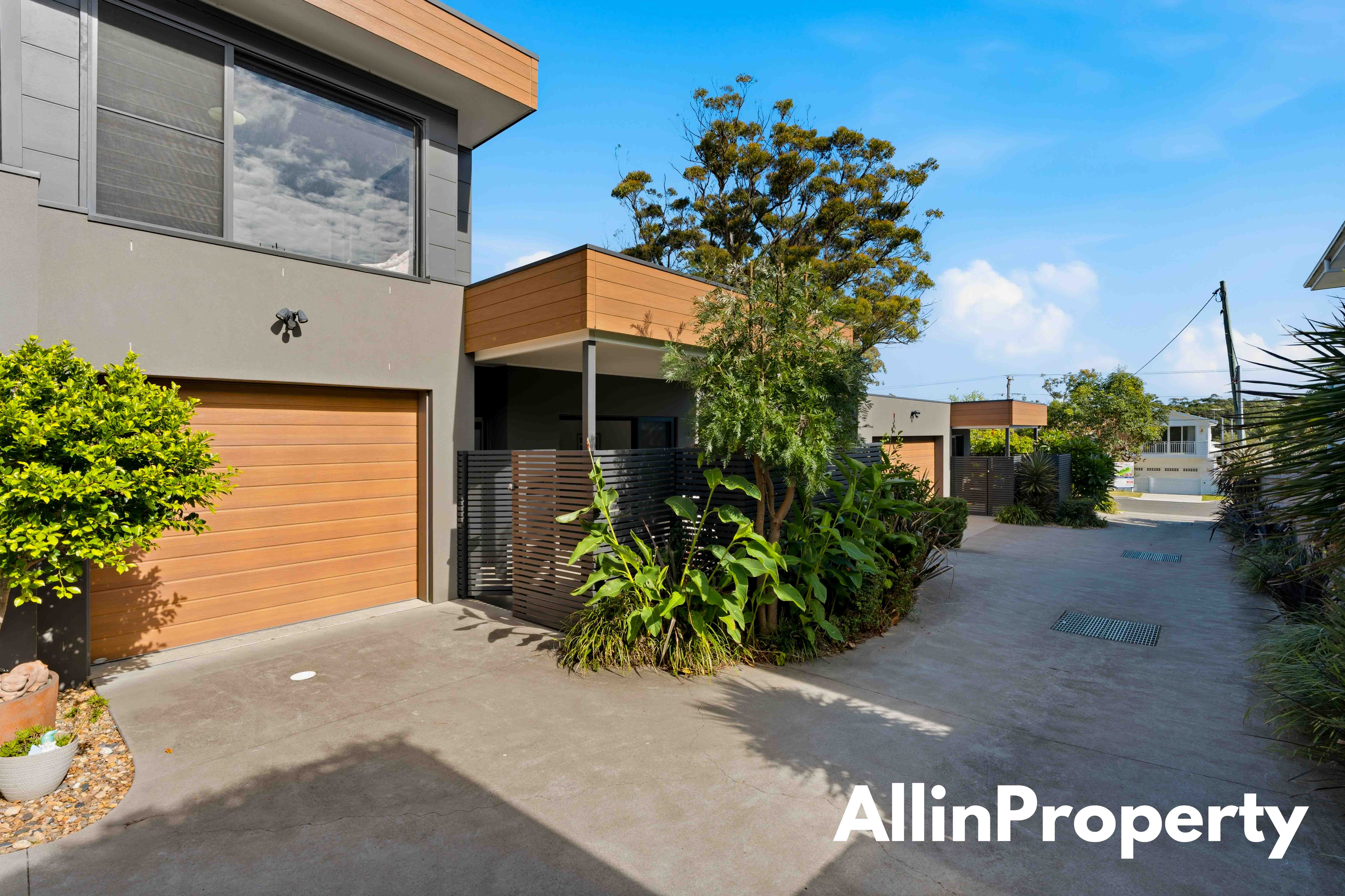 2/36 Currambene Street, Huskisson, Nsw, 2540 - Image 1