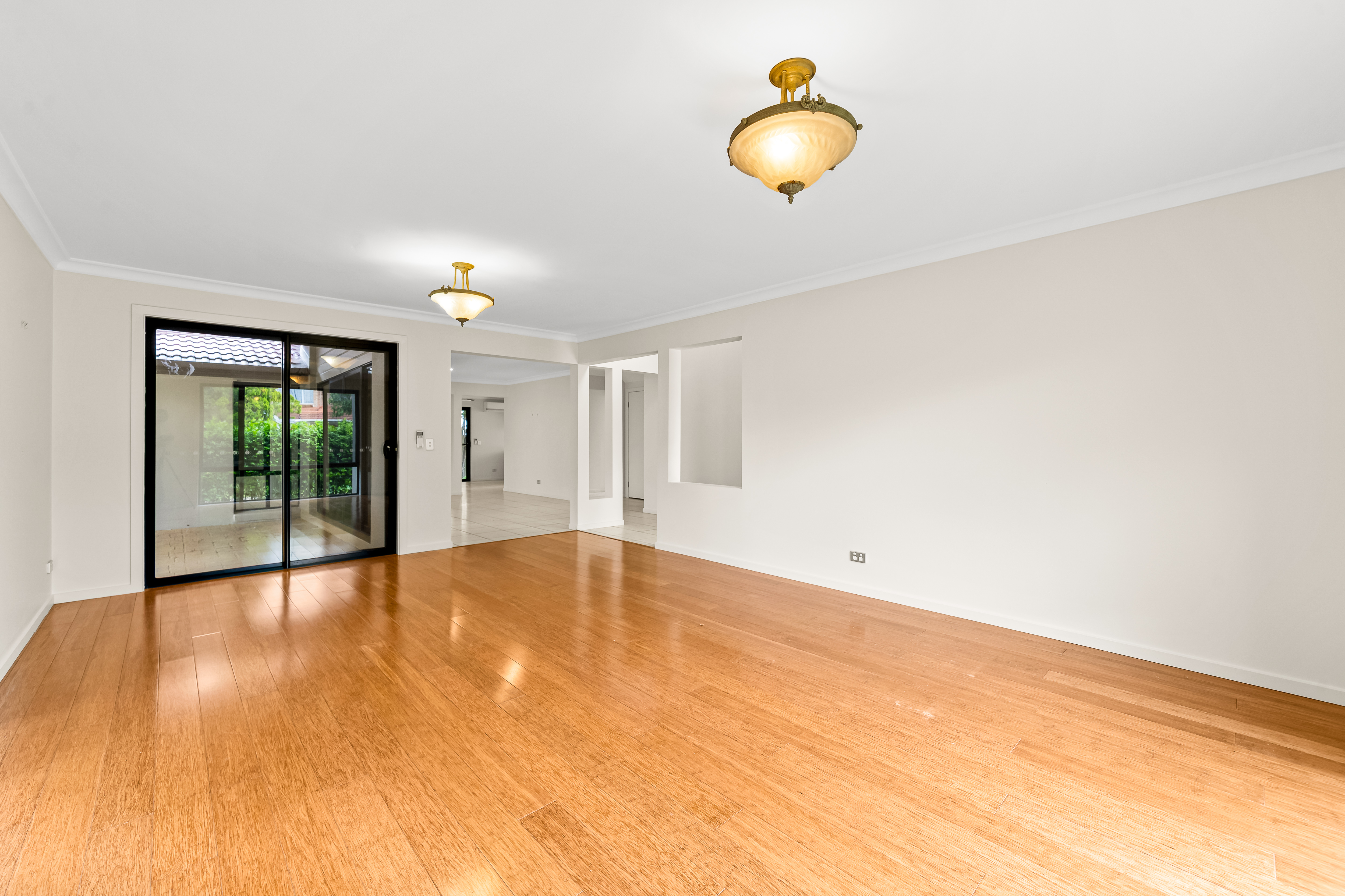 5-bedroom house at 129 Didbrook Street, Robertson, QLD 4109, Brisbane, Queensland