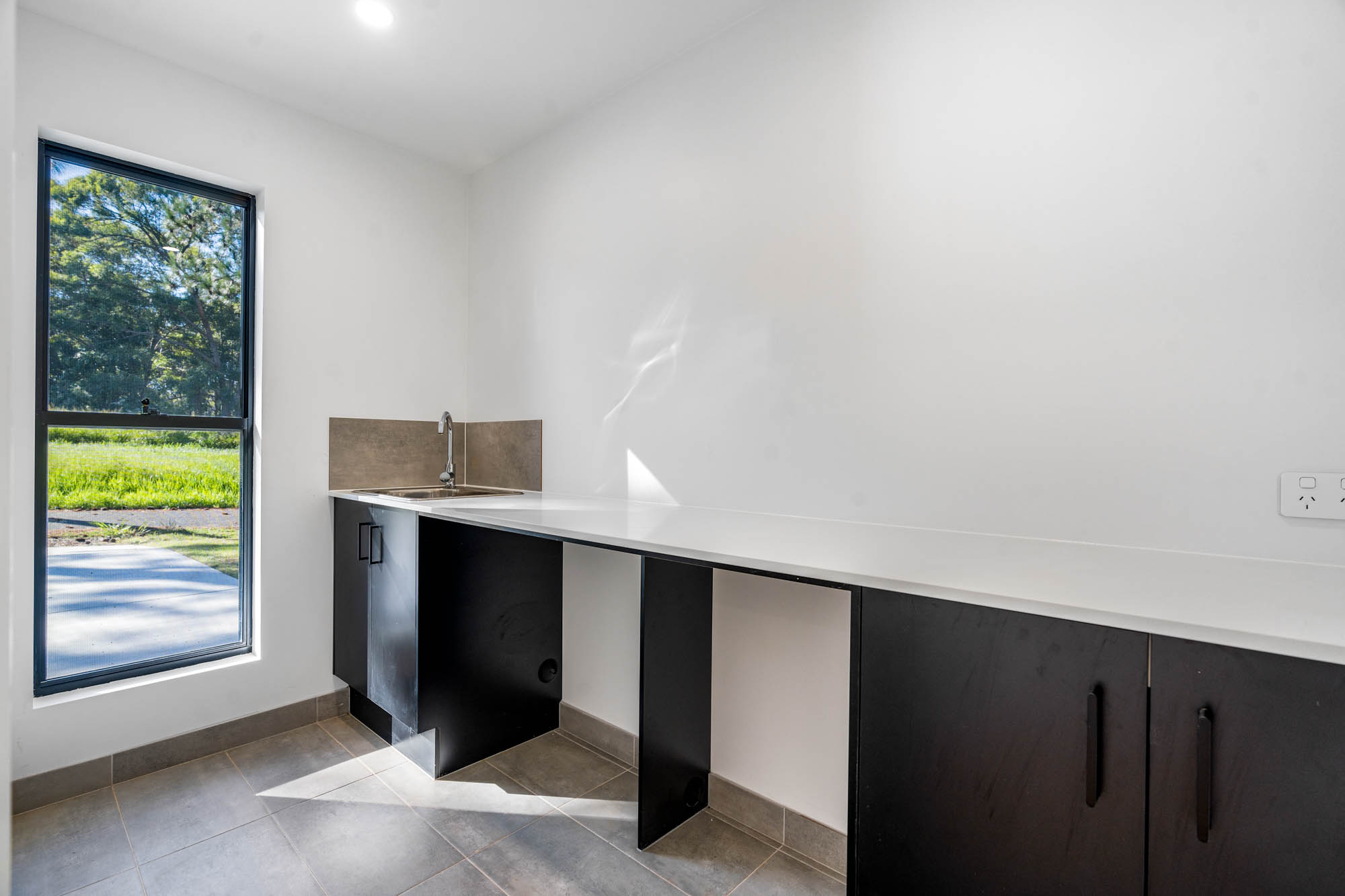 3-bedroom house at 3 Crocus Street, Russell Island, QLD 4184, Redland, Queensland