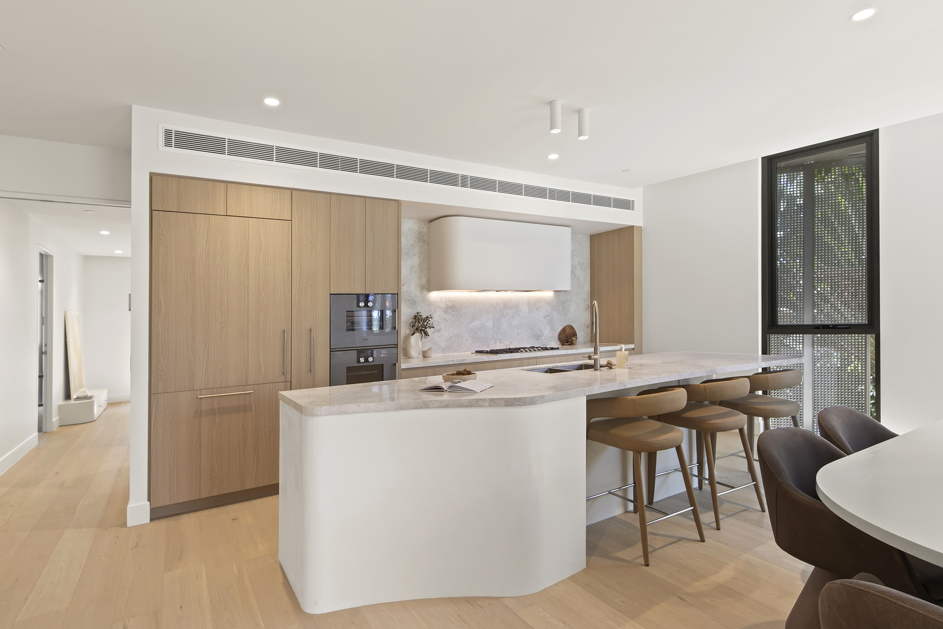 4/13-15 Chairlift Avenue, Mermaid Beach, Qld, 4218 - Image 8