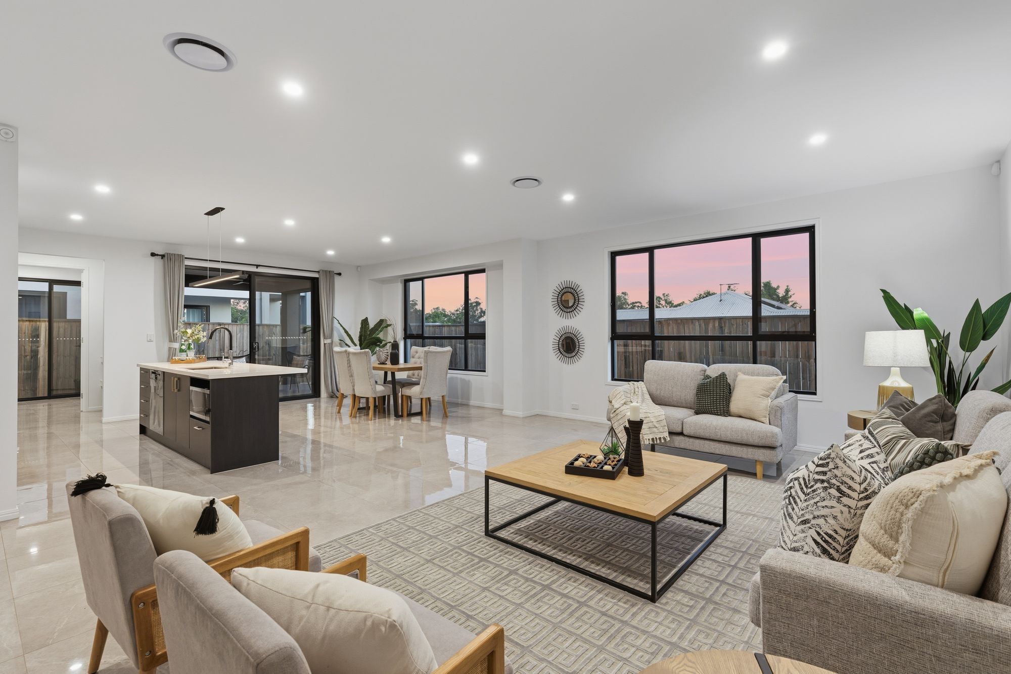 7 Kinwarton Crescent, Calamvale, Qld, 4116 - Image 7