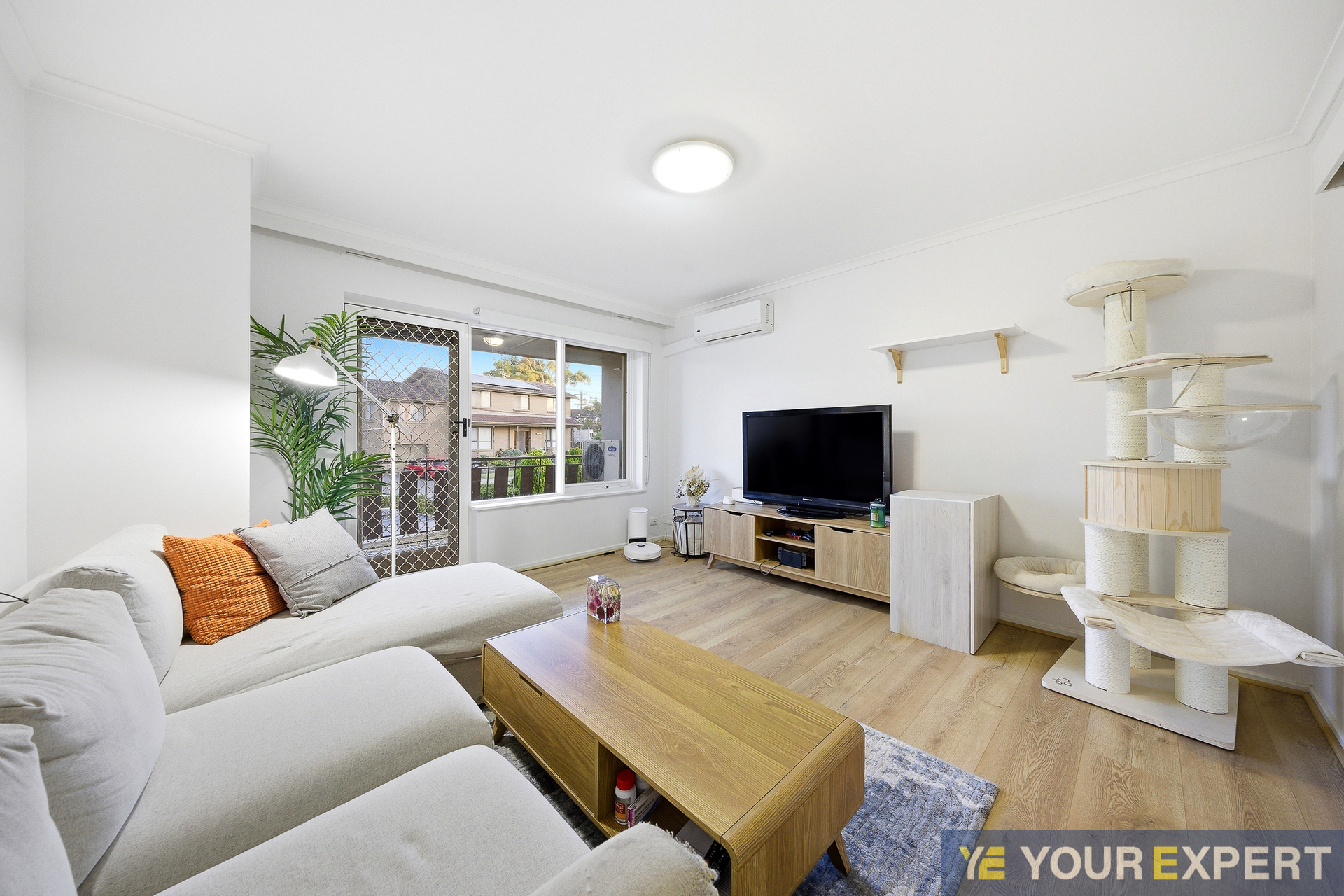 3-bedroom unit at 3 5 WEYMAR STREET, CHELTENHAM VIC 3192, , Victoria