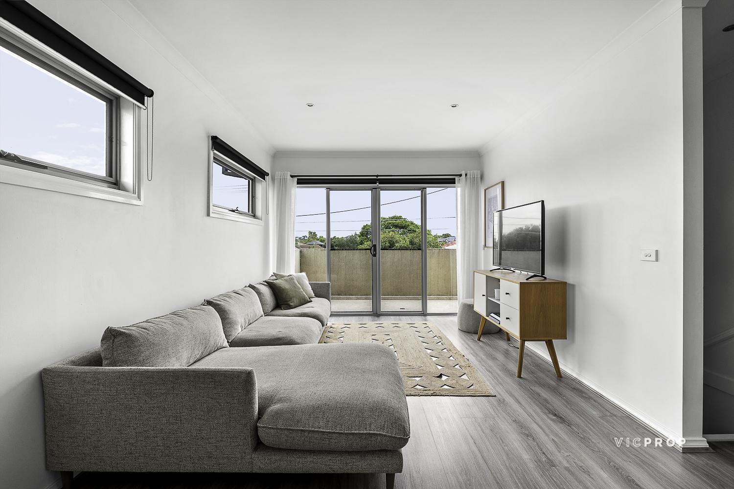 2/75 Barton Street, Reservoir, VIC 3073 - Image 5