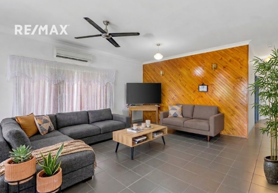 29 Nephrite Street, Woree, QLD 4868 - Image 9