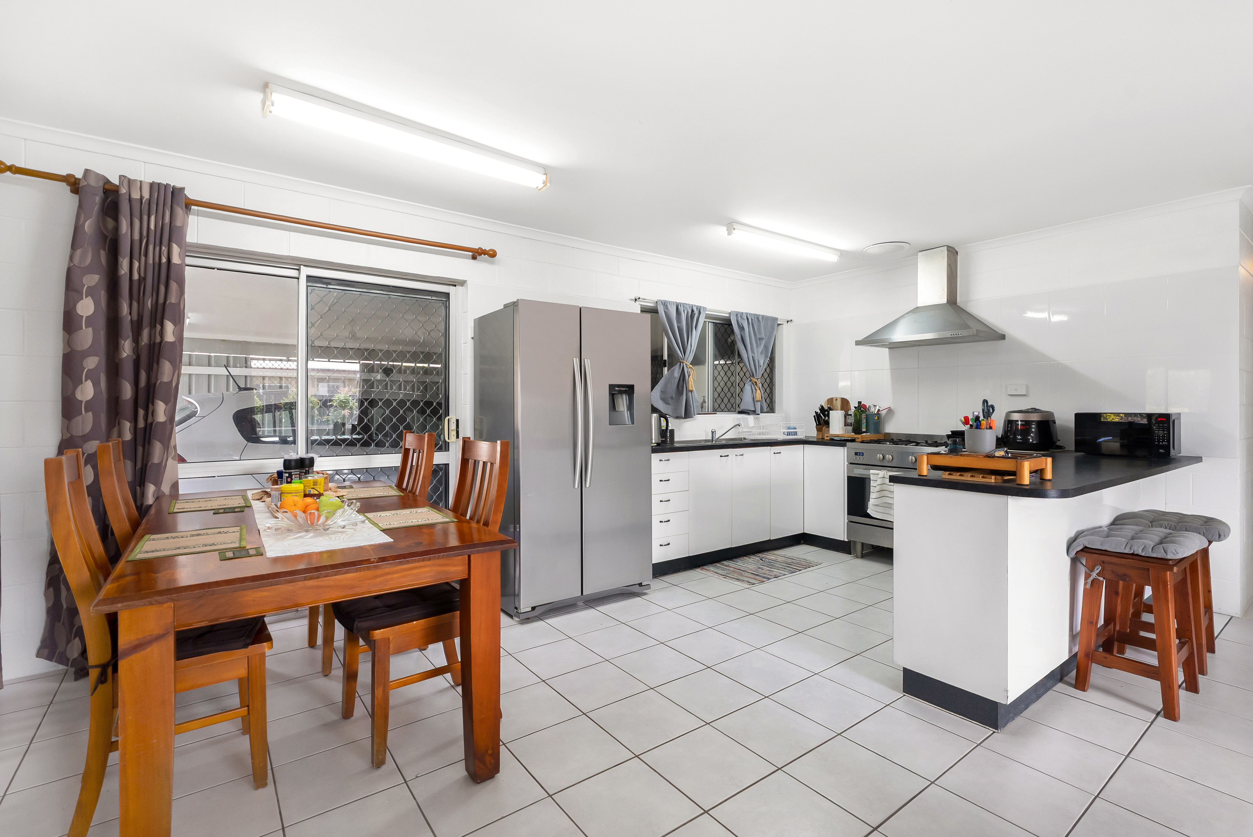17 Armbrust Street, Manoora, QLD 4870 - Image 6