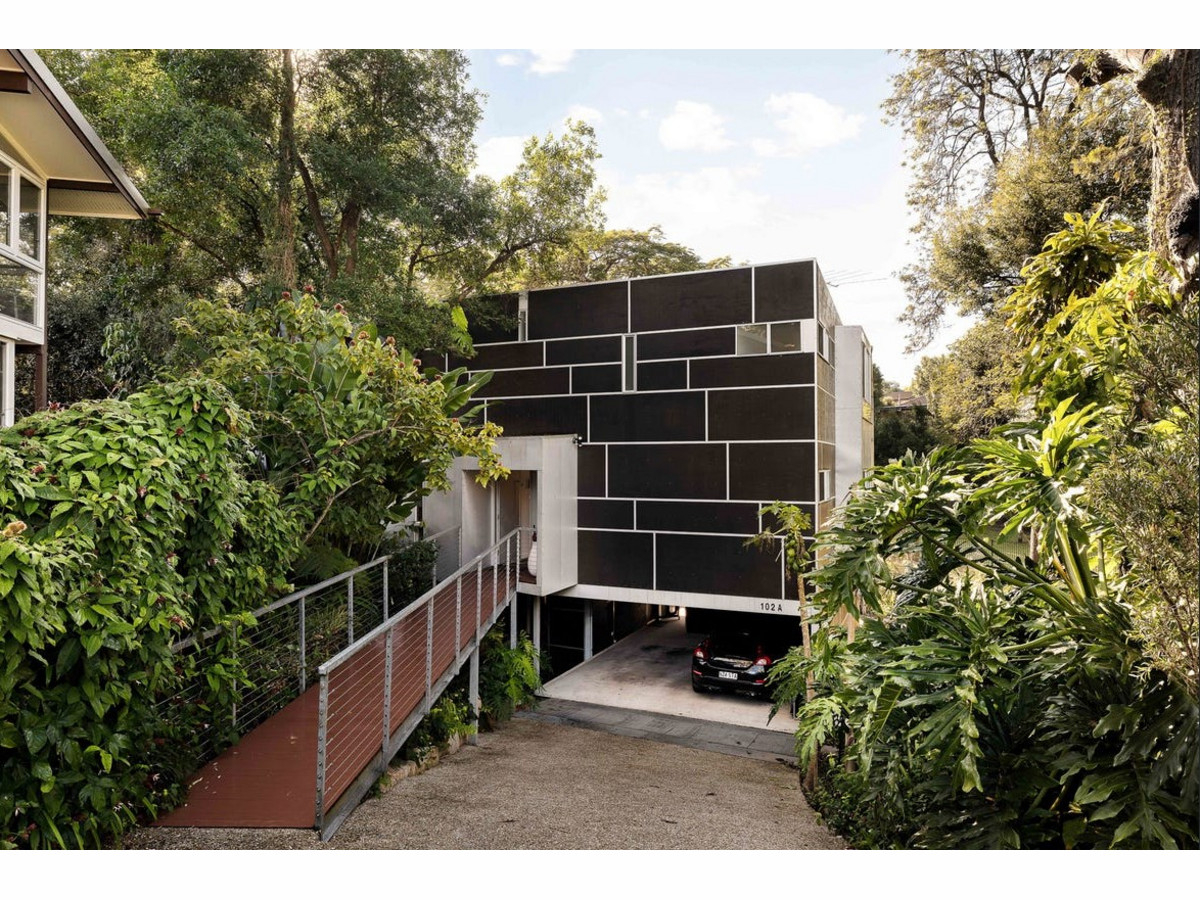 4-bedroom house at 102A Rome Street South, Yeronga, Qld, 4104, Brisbane, Queensland