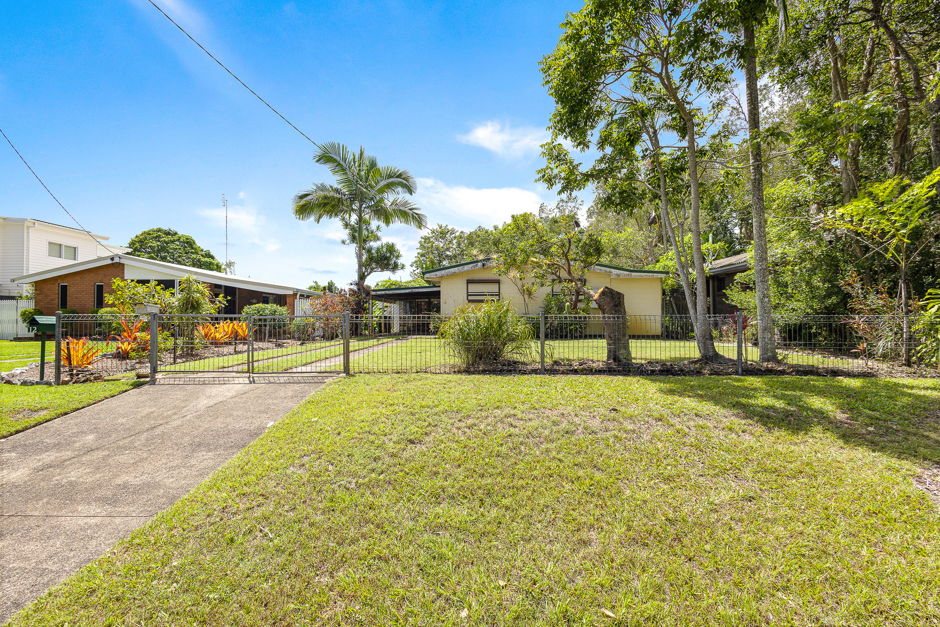10 JONES PARADE, Coolum Beach QLD 4573 - Image 3