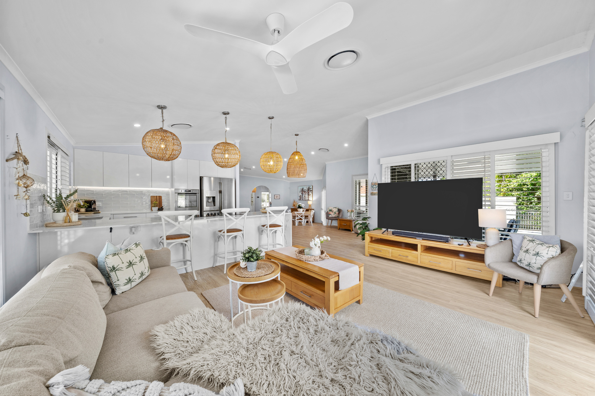 5-bedroom house at 9 Sundowner Court, Mermaid Waters, QLD 4218, Gold Coast, Queensland