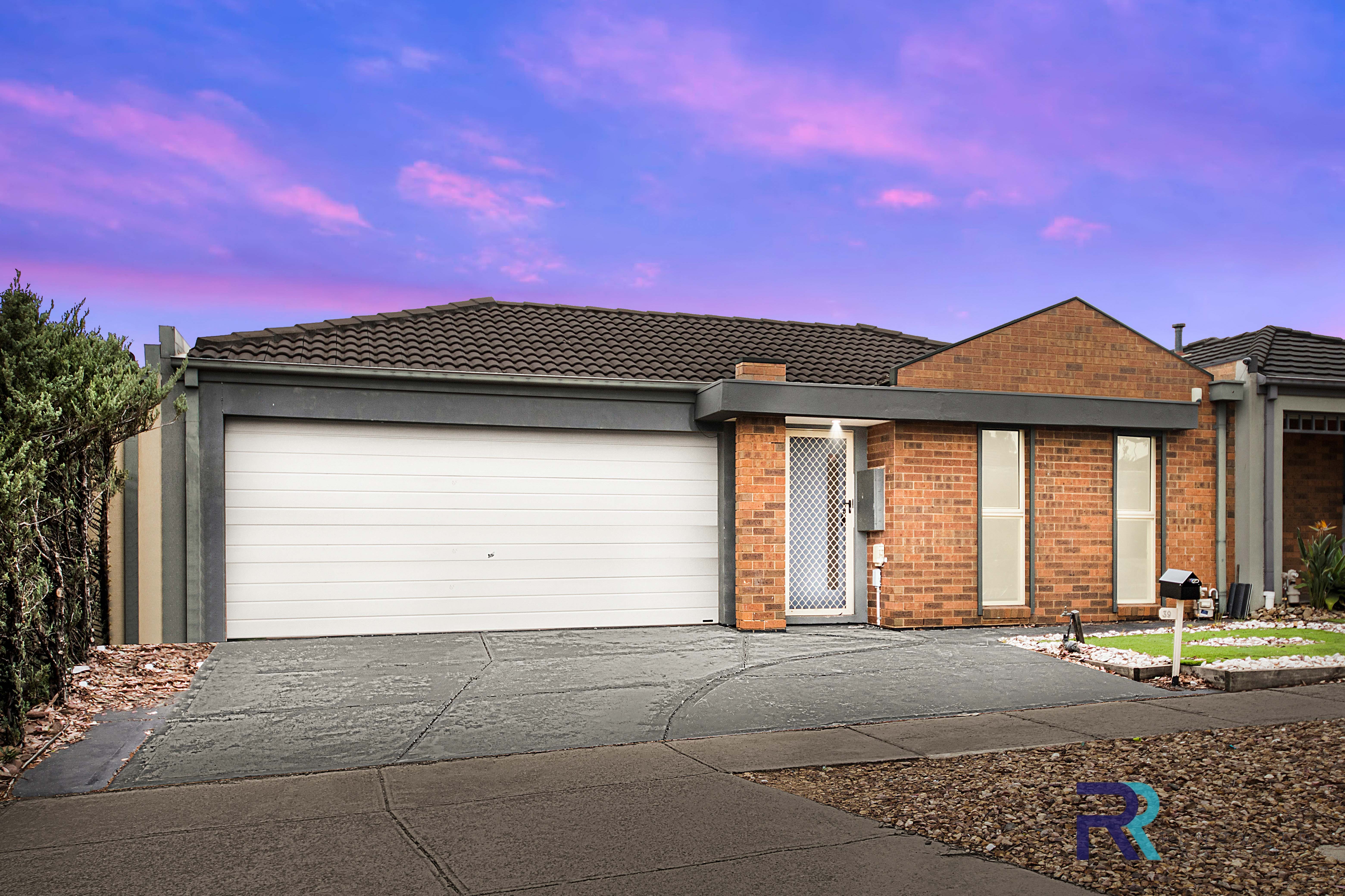 39 Tandara Circuit, Melton West, VIC 3337 - Image 1