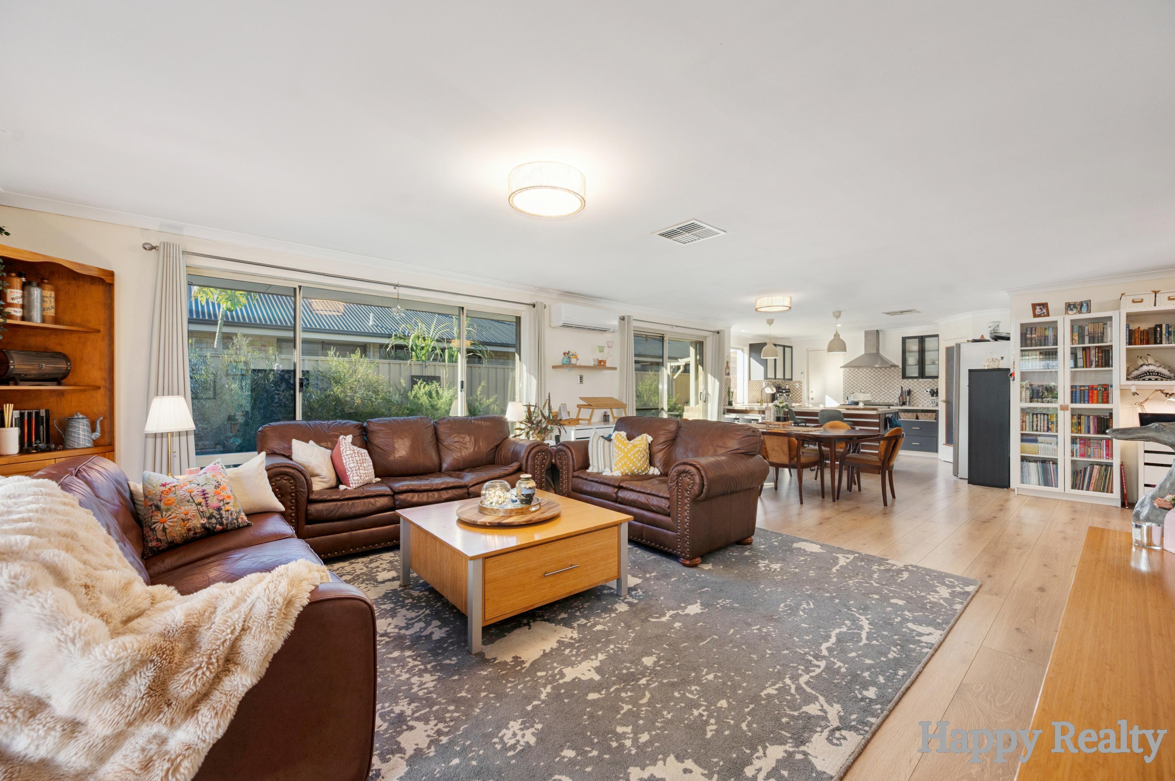11 BLARNEY PLACE, Canning Vale WA 6155 - Image 6
