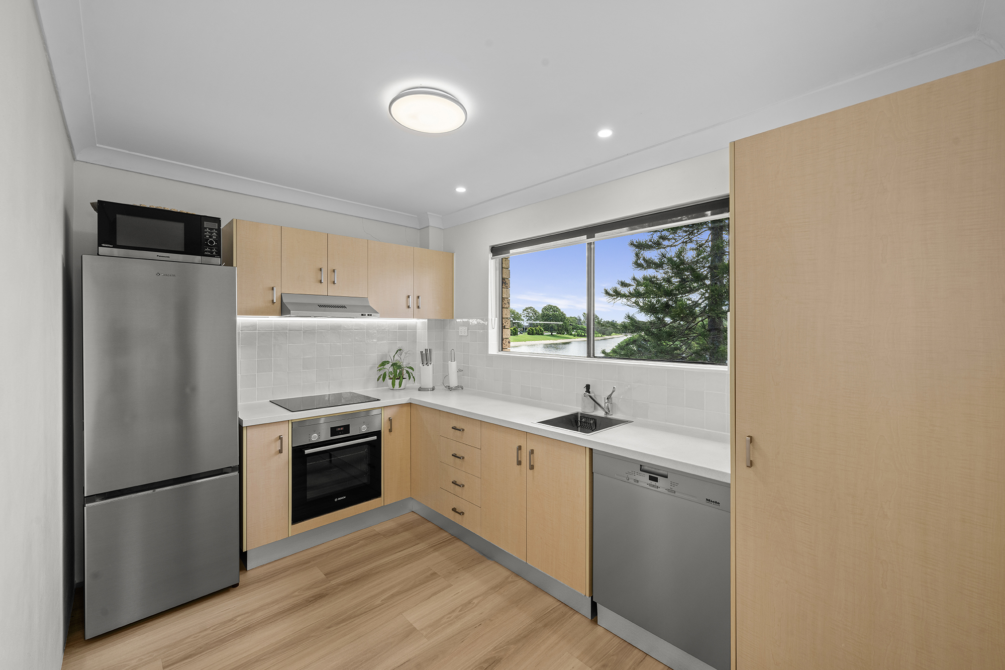2-bedroom unit at 5/49 Karbunya Street, Mermaid Waters, Qld, 4218, Gold Coast, Queensland