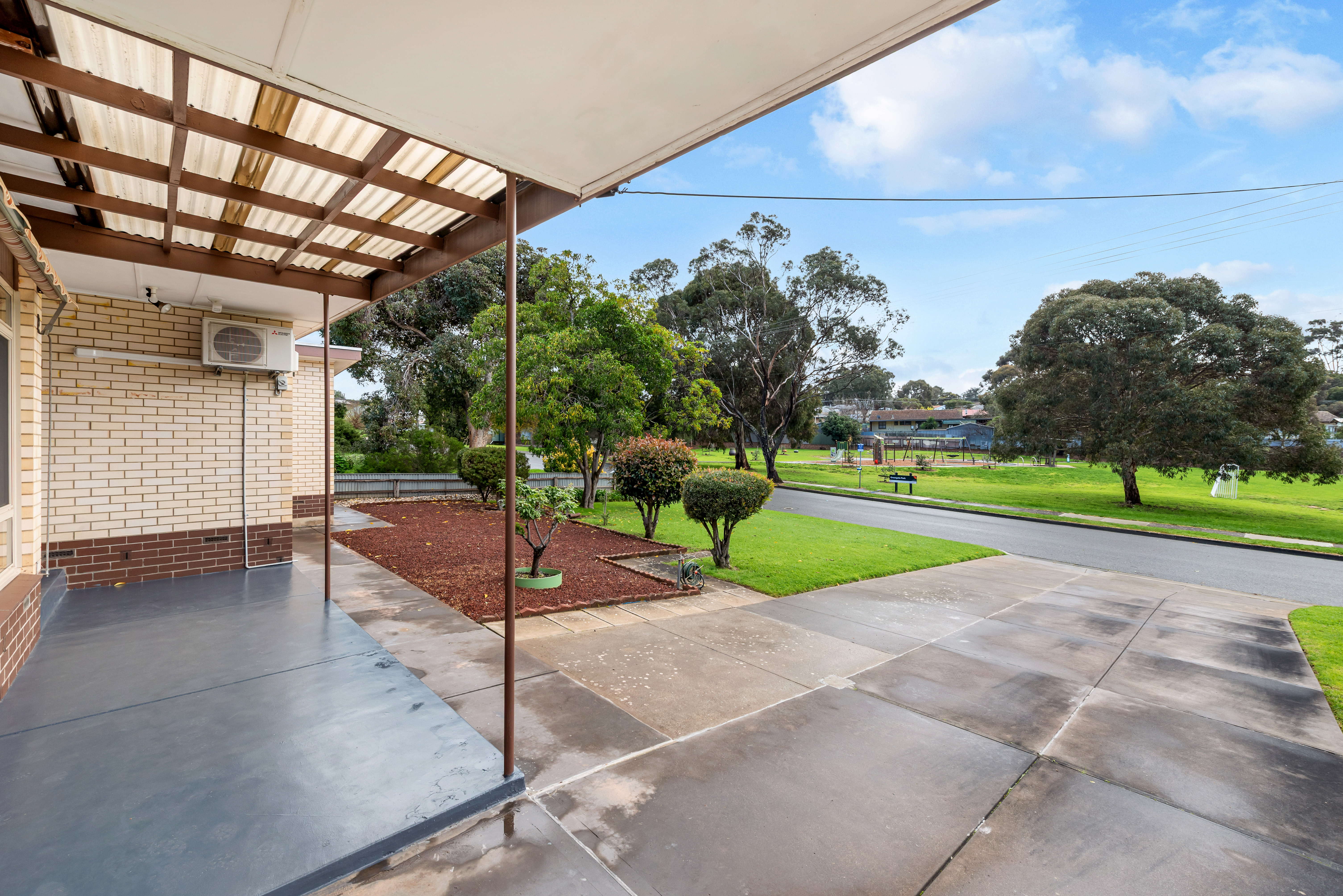 3-bedroom house at 24 Greengate Grove, Hackham, SA 5163, Onkaparinga, South Australia