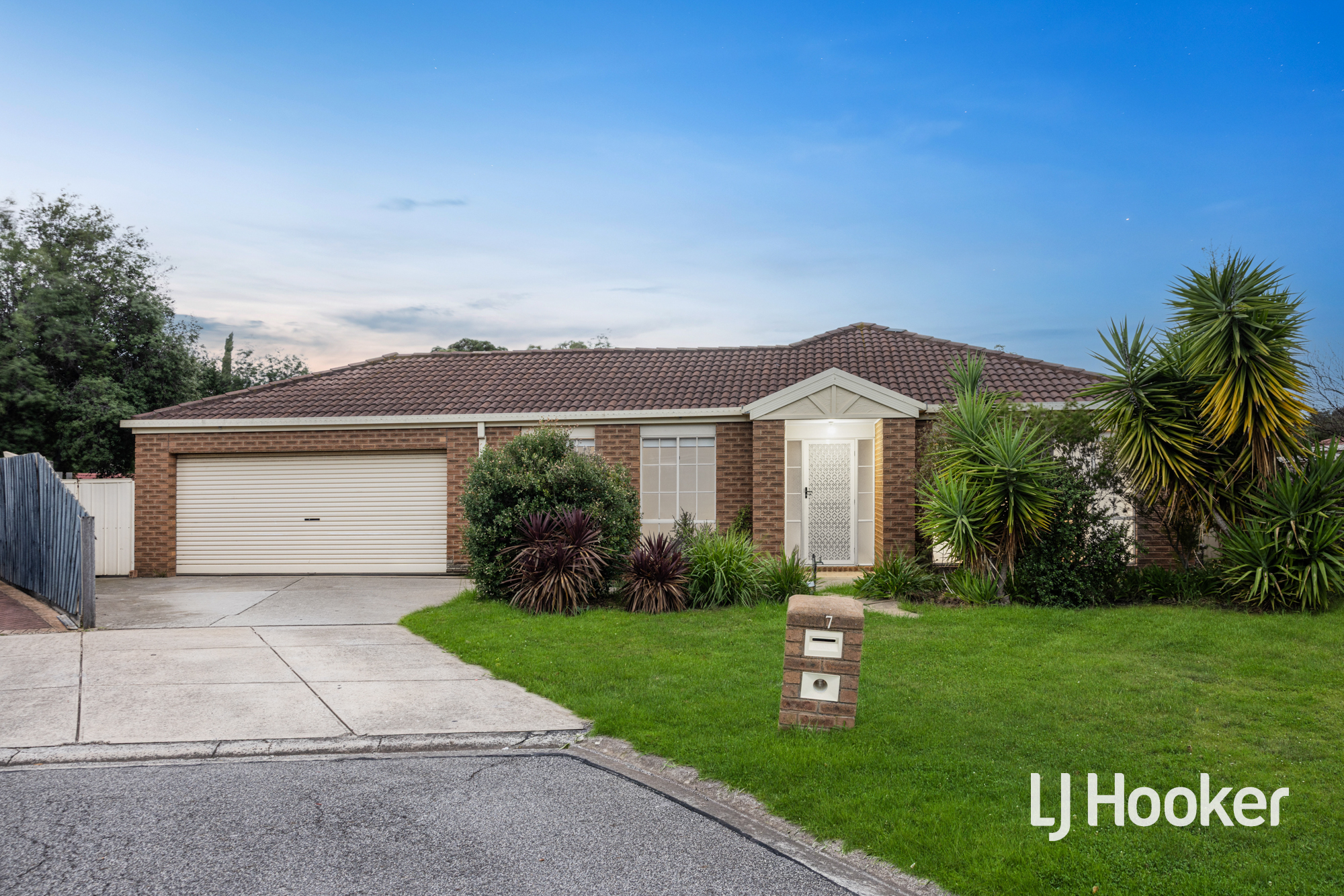 7 Glenwood Close, Hoppers Crossing, VIC 3029 - Image 1