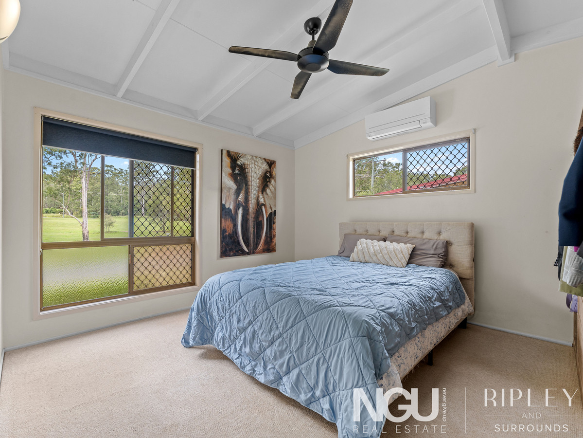 13 RONALD STREET, Bundamba QLD 4304 - Image 10