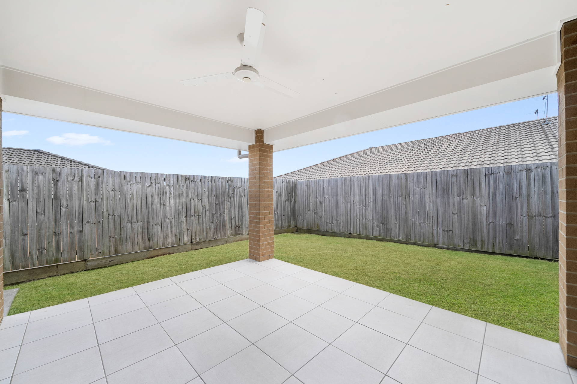 5-bedroom unit at 1 & 2/86 Tempest Circuit, Redbank Plains, Qld, 4301, Ipswich, Queensland