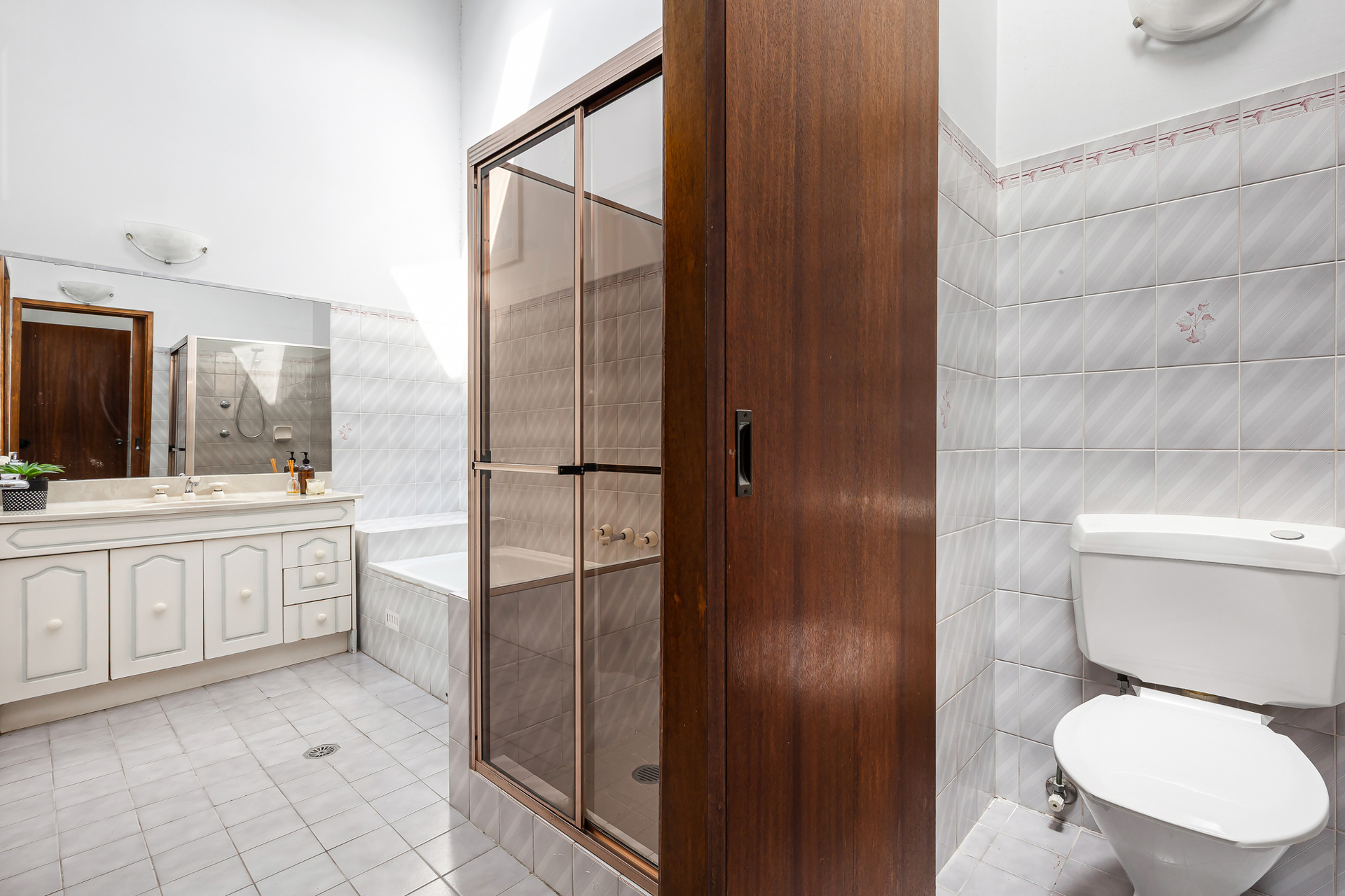 16 BALLINA PLACE, Bossley Park NSW 2176 - Image 9