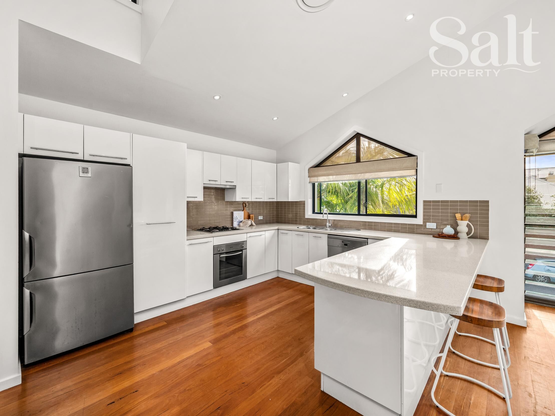 35 RAVENSHAW STREET, The Junction NSW 2291 - Image 8