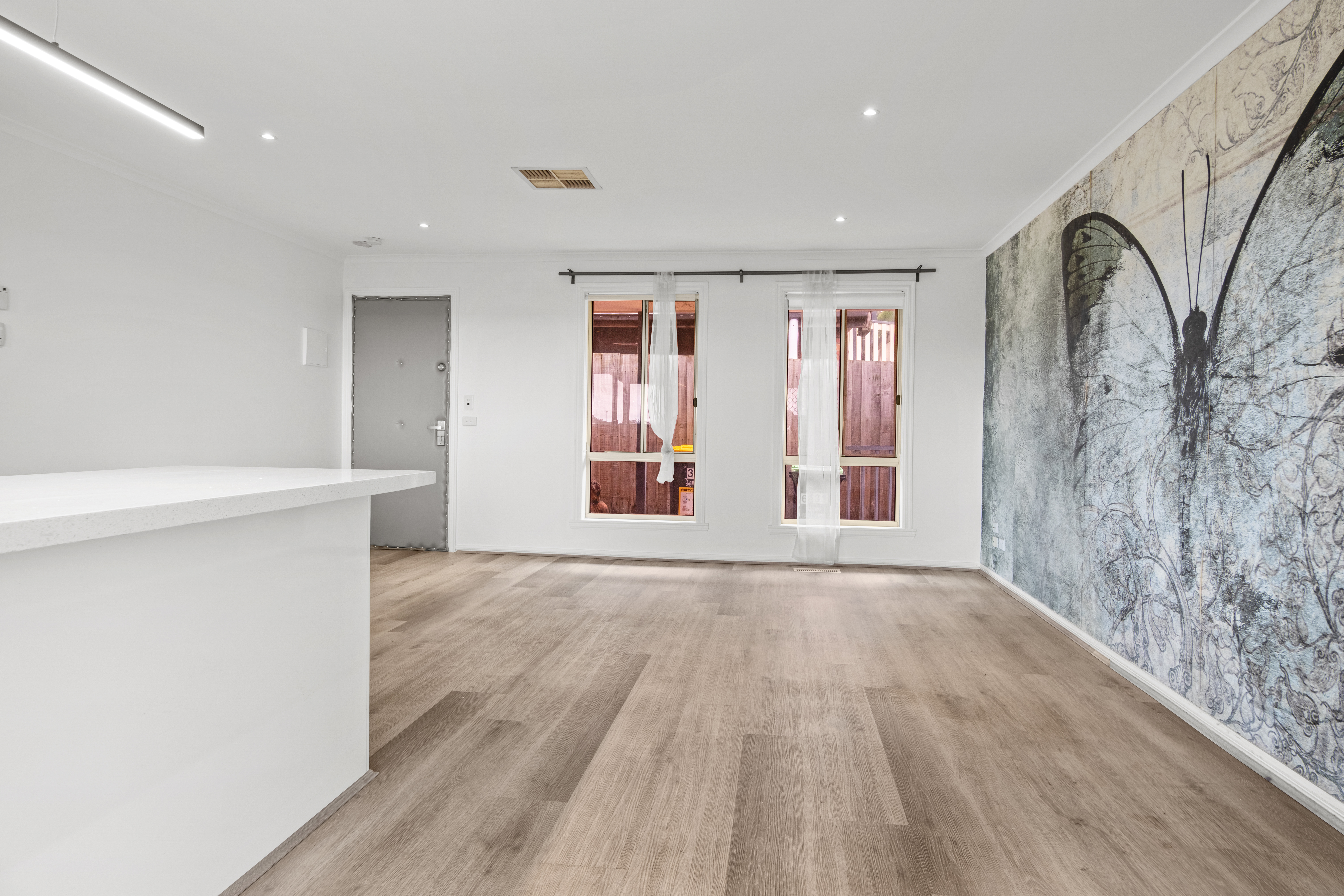 3-bedroom unit at 6/31 Rokewood Crescent, Meadow Heights, VIC 3048, Hume, Victoria