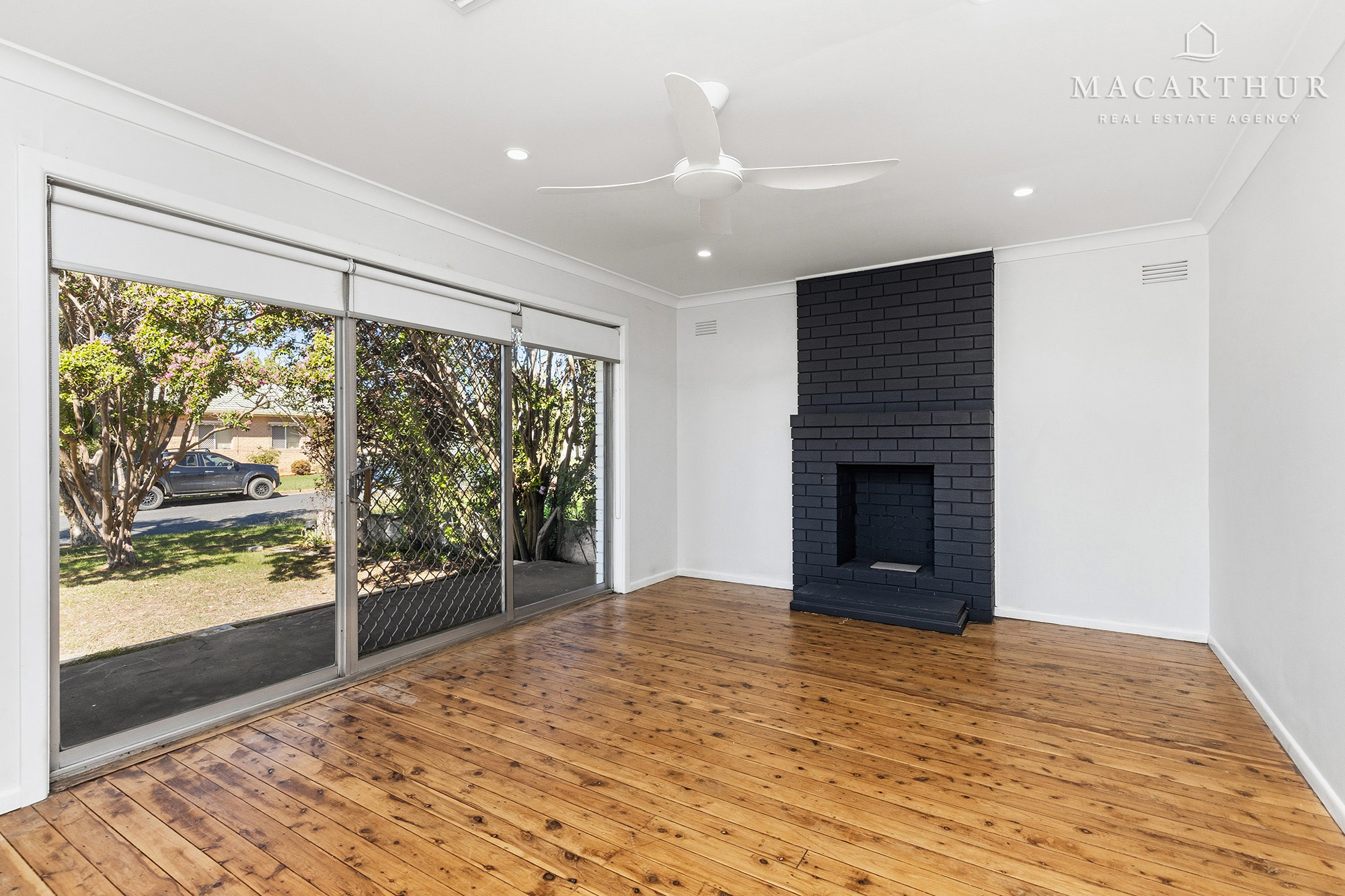 30 MACARTHUR STREET, Ashmont NSW 2650 - Image 4