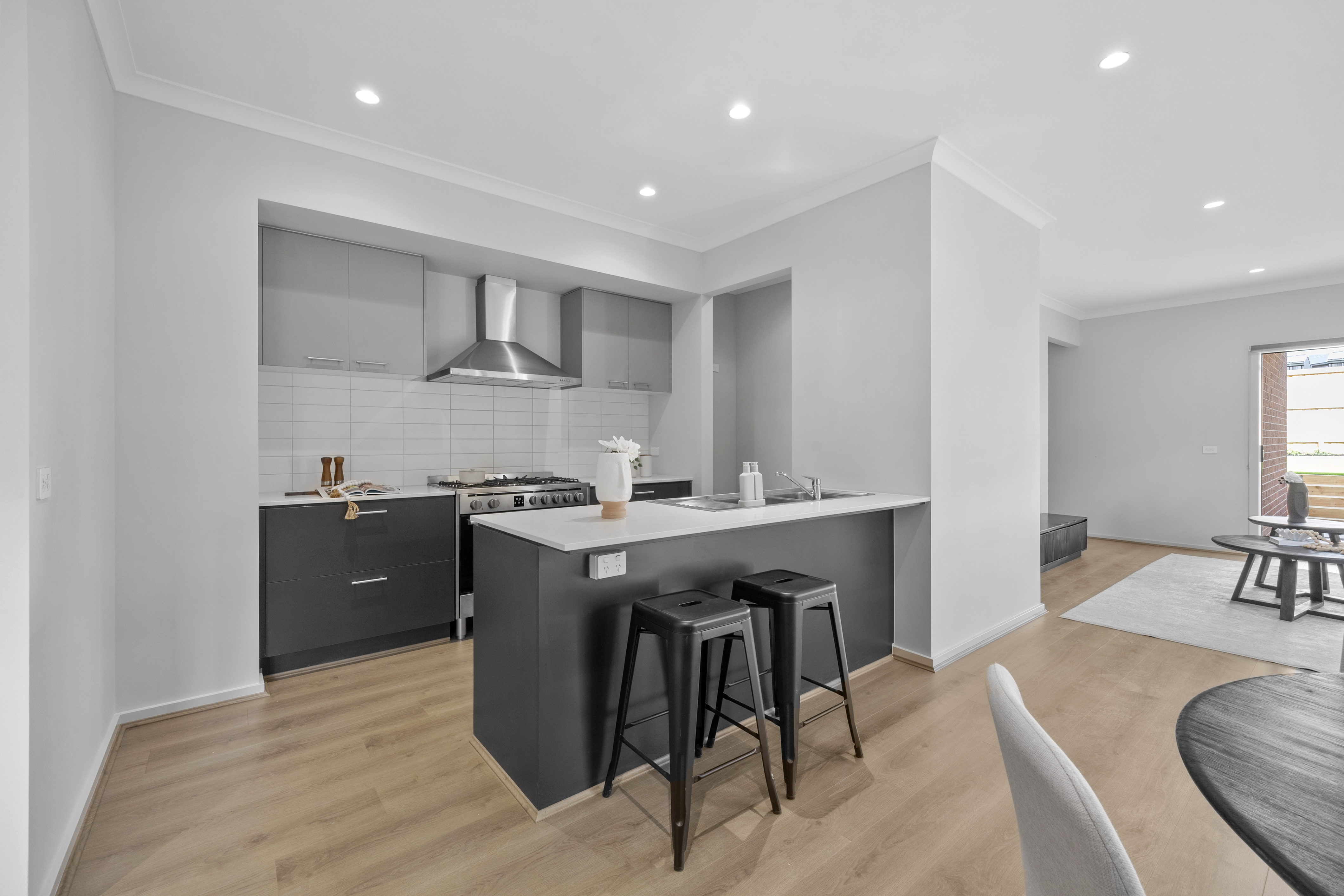 48 Ladislaw Drive, Epping, Vic, 3076 - Image 3