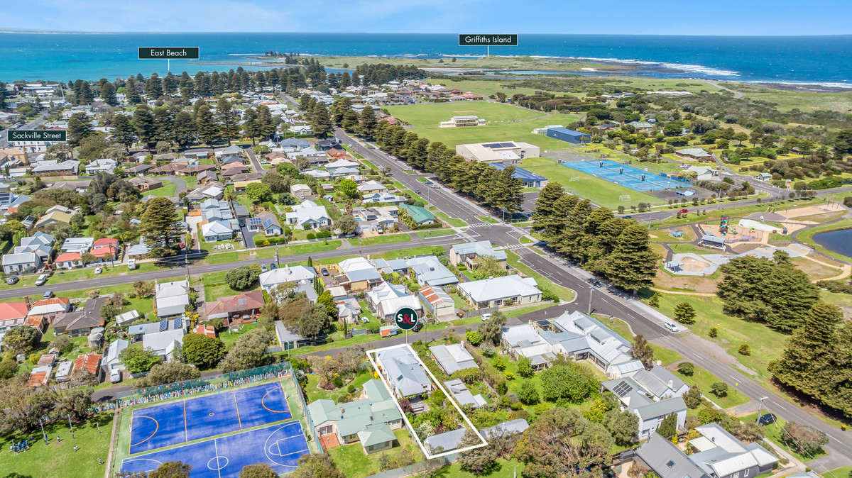 4-bedroom house at 8 Union Street, Port Fairy, VIC 3284, Moyne, Victoria