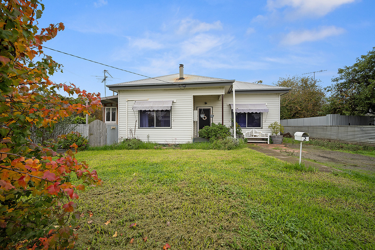 3-bedroom house at 2 Read Street, Coleraine, VIC 3315, Southern Grampians, Victoria